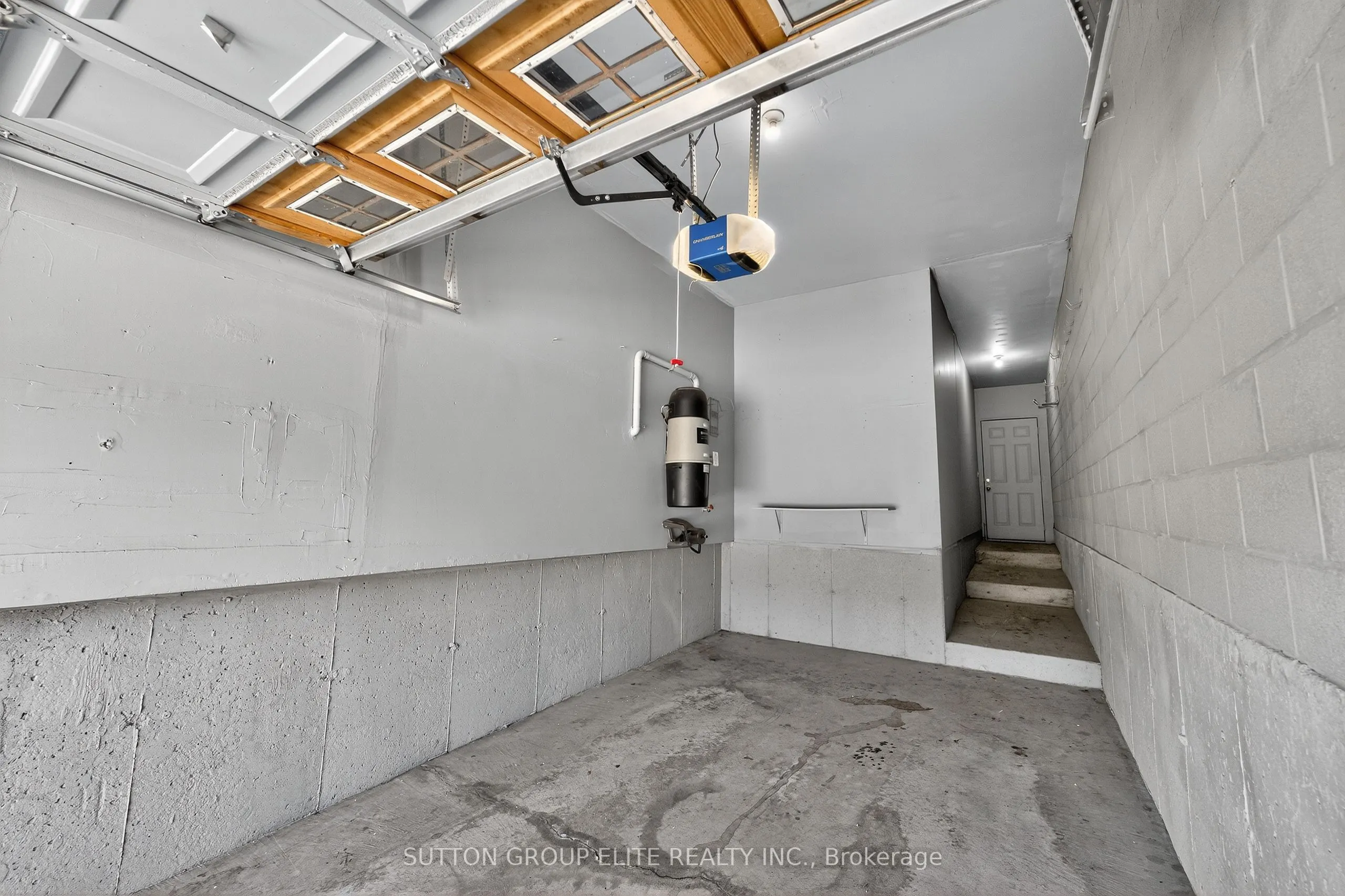 357 Bussel Crescent