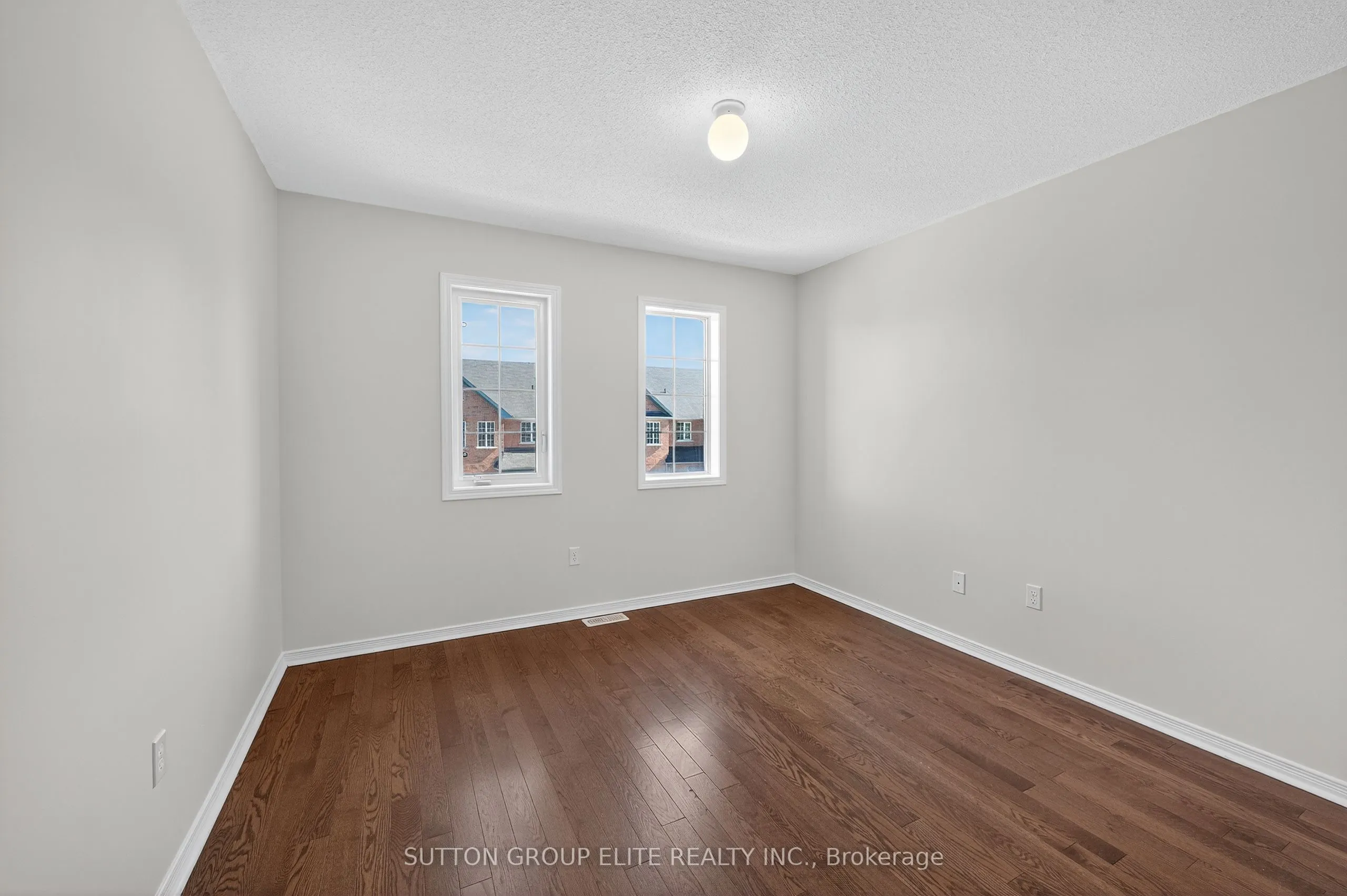 357 Bussel Crescent