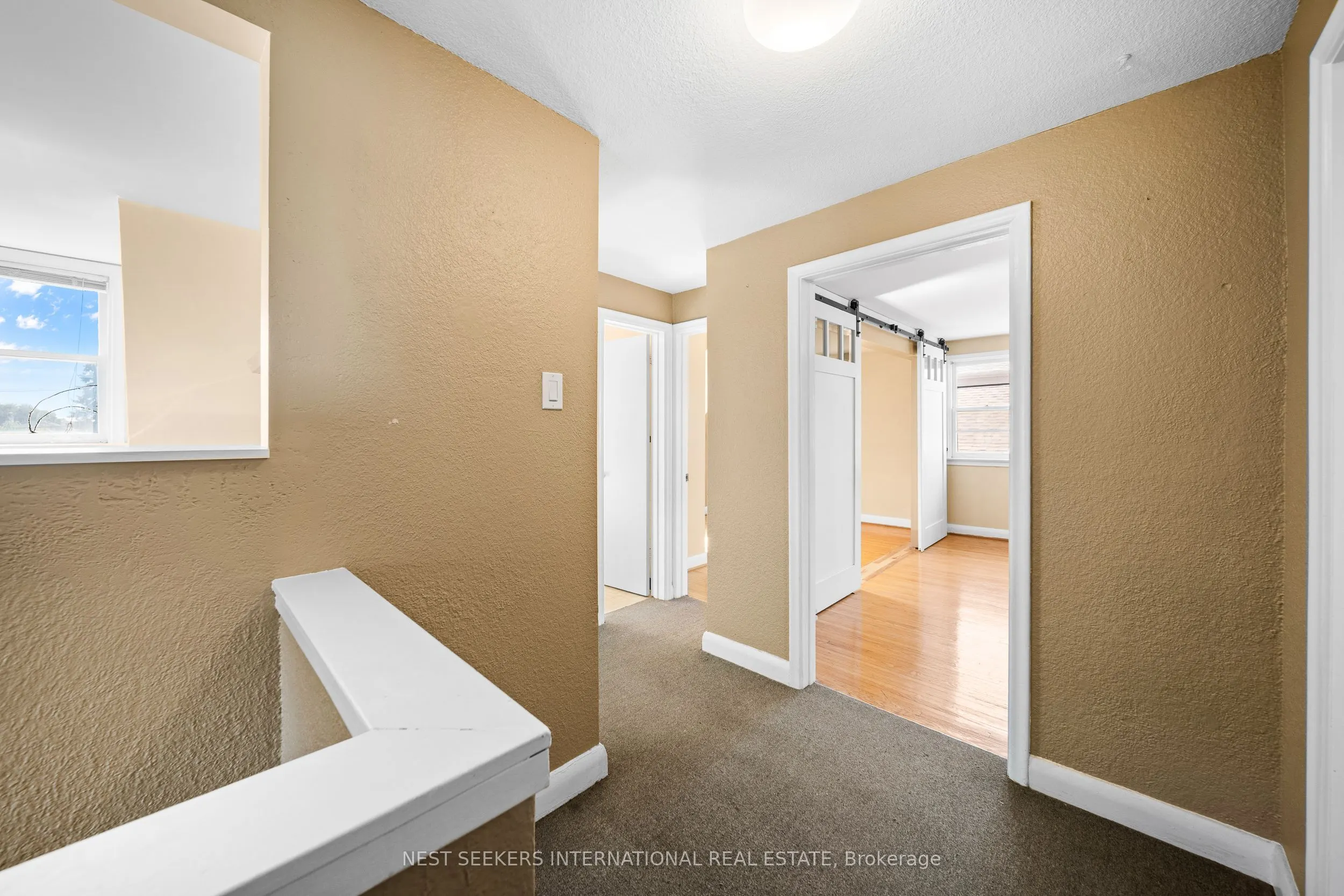 905 & 907 Glencairn Avenue