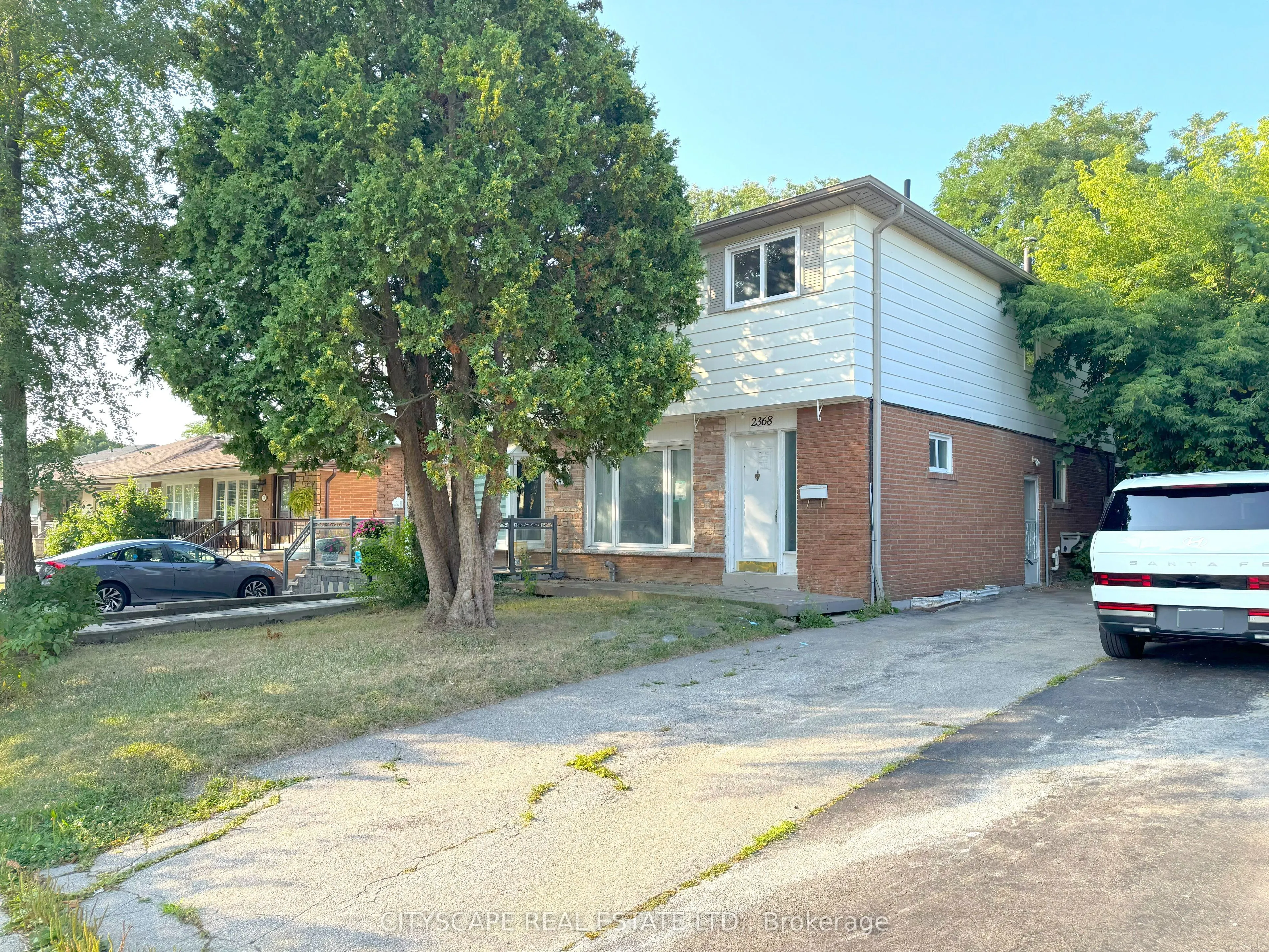2368 Gareth Road