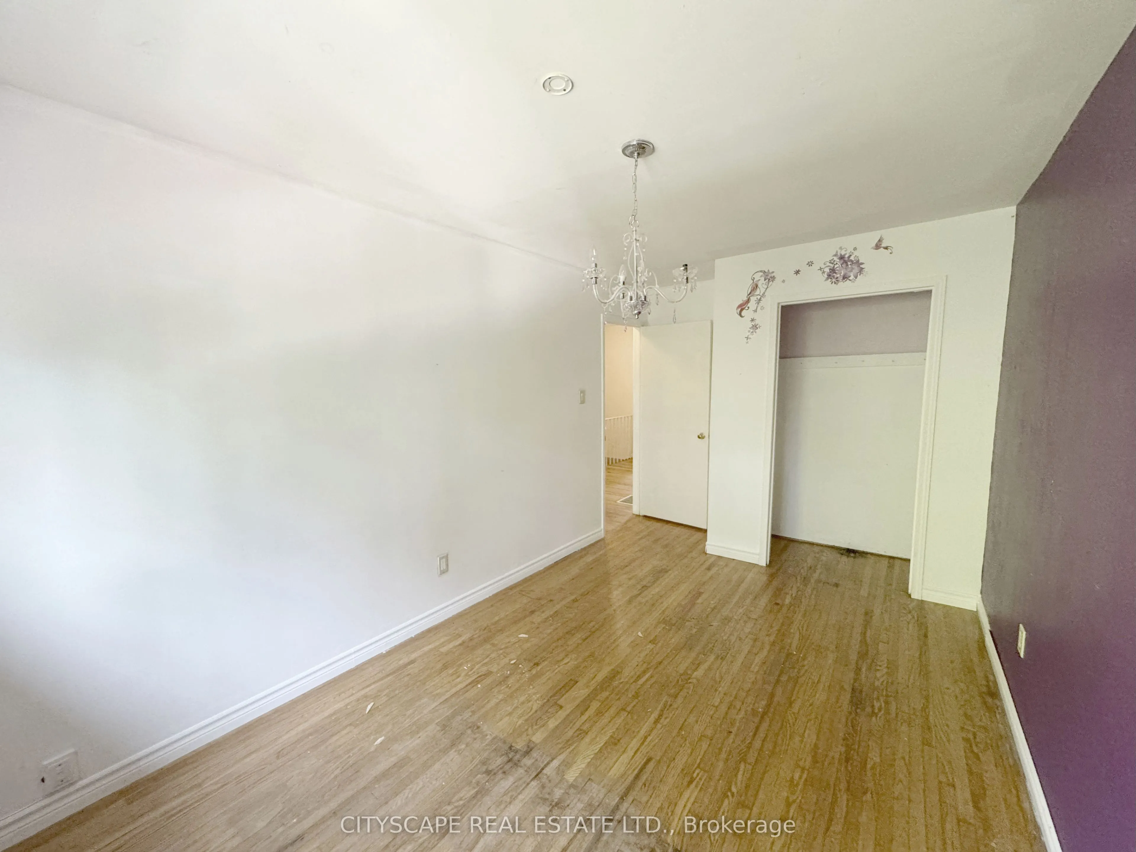 2368 Gareth Road