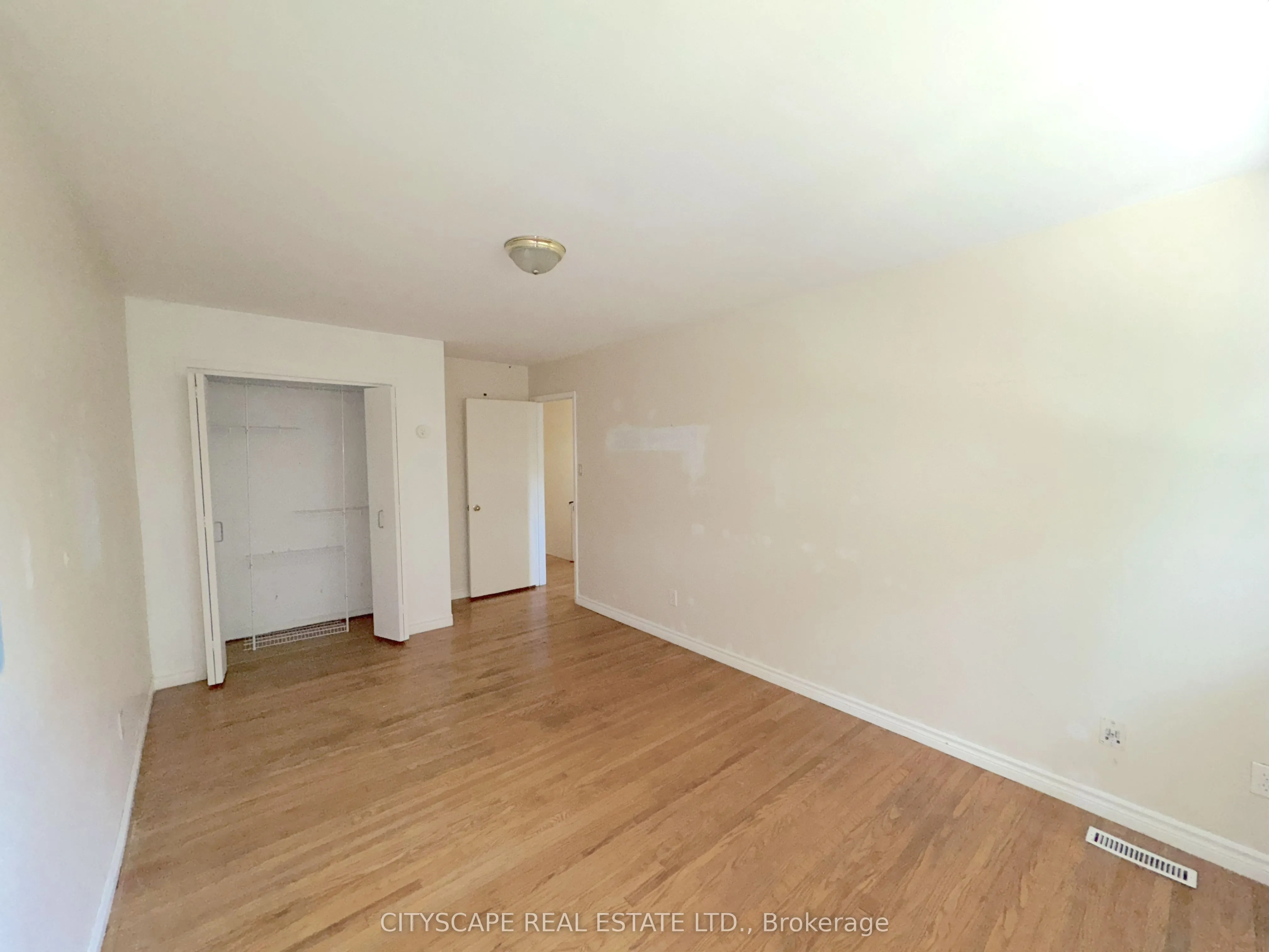 2368 Gareth Road