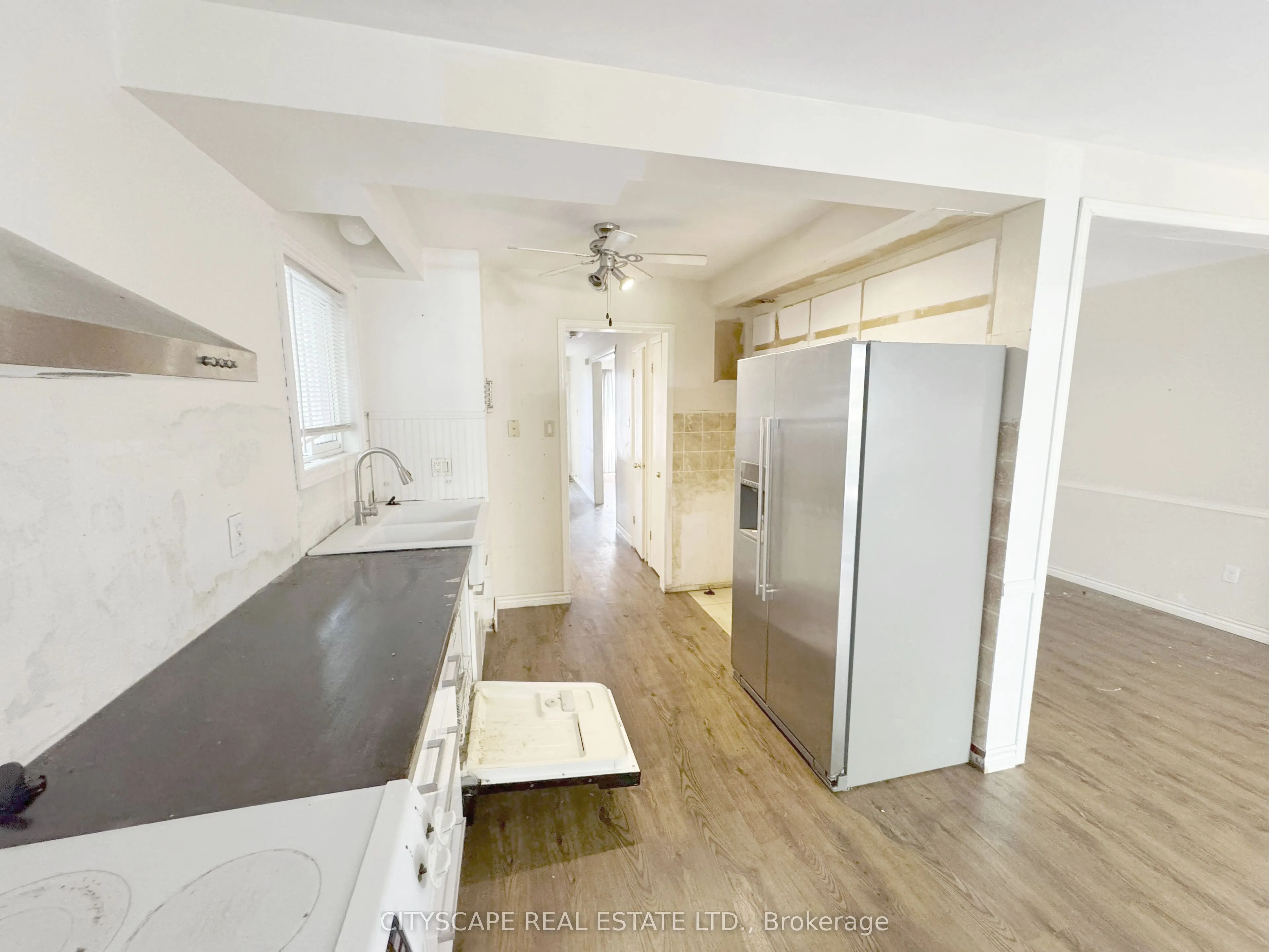 2368 Gareth Road