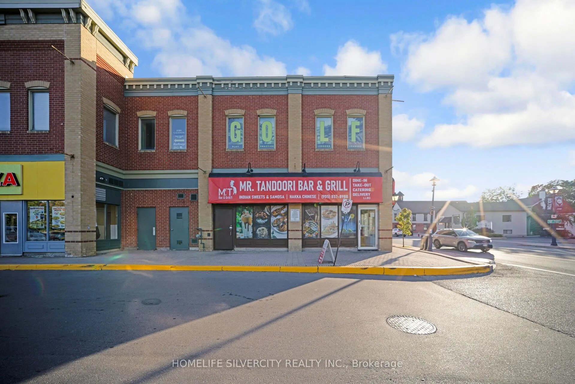18 King Street E, #15