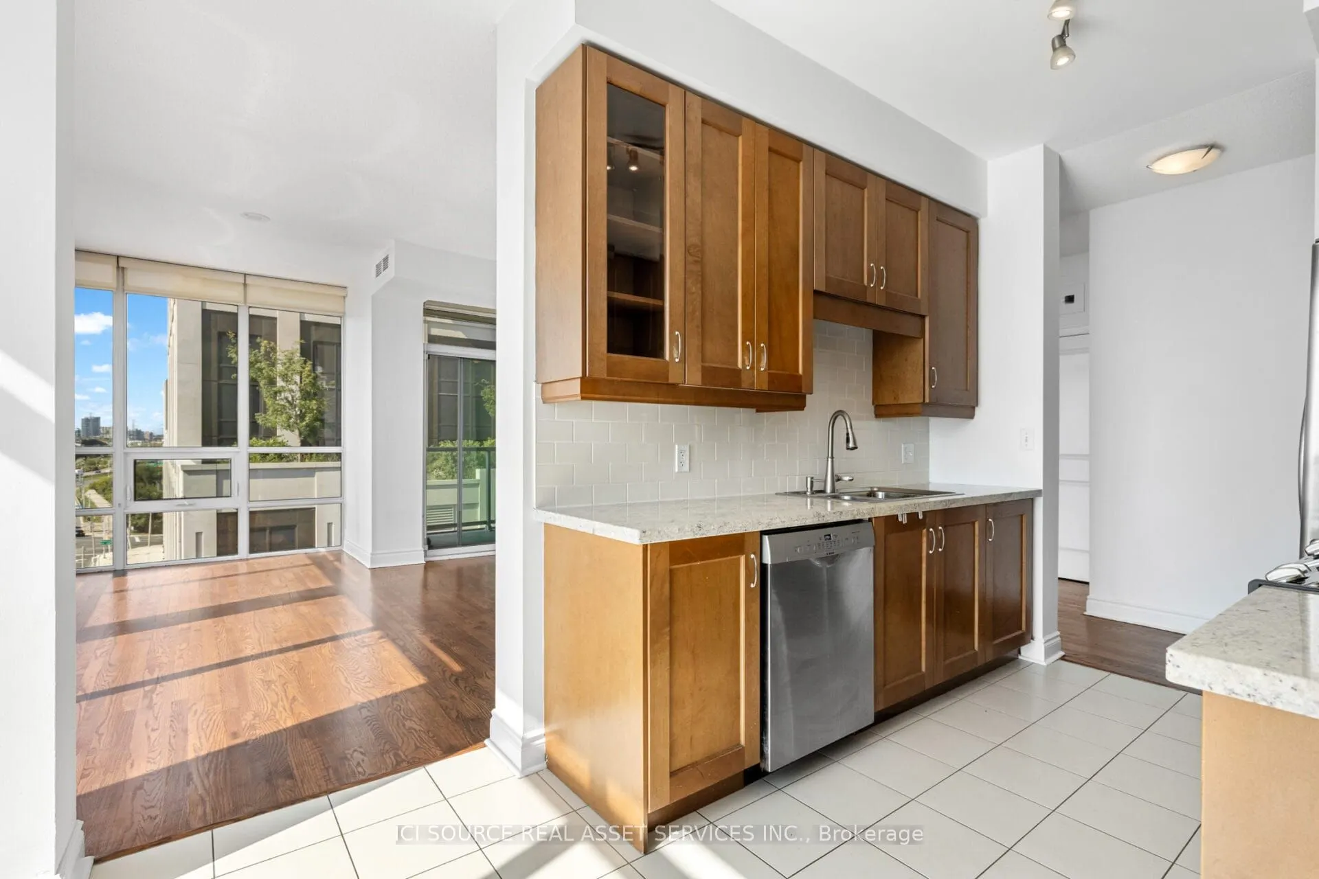 1910 Lake Shore Boulevard W, #708