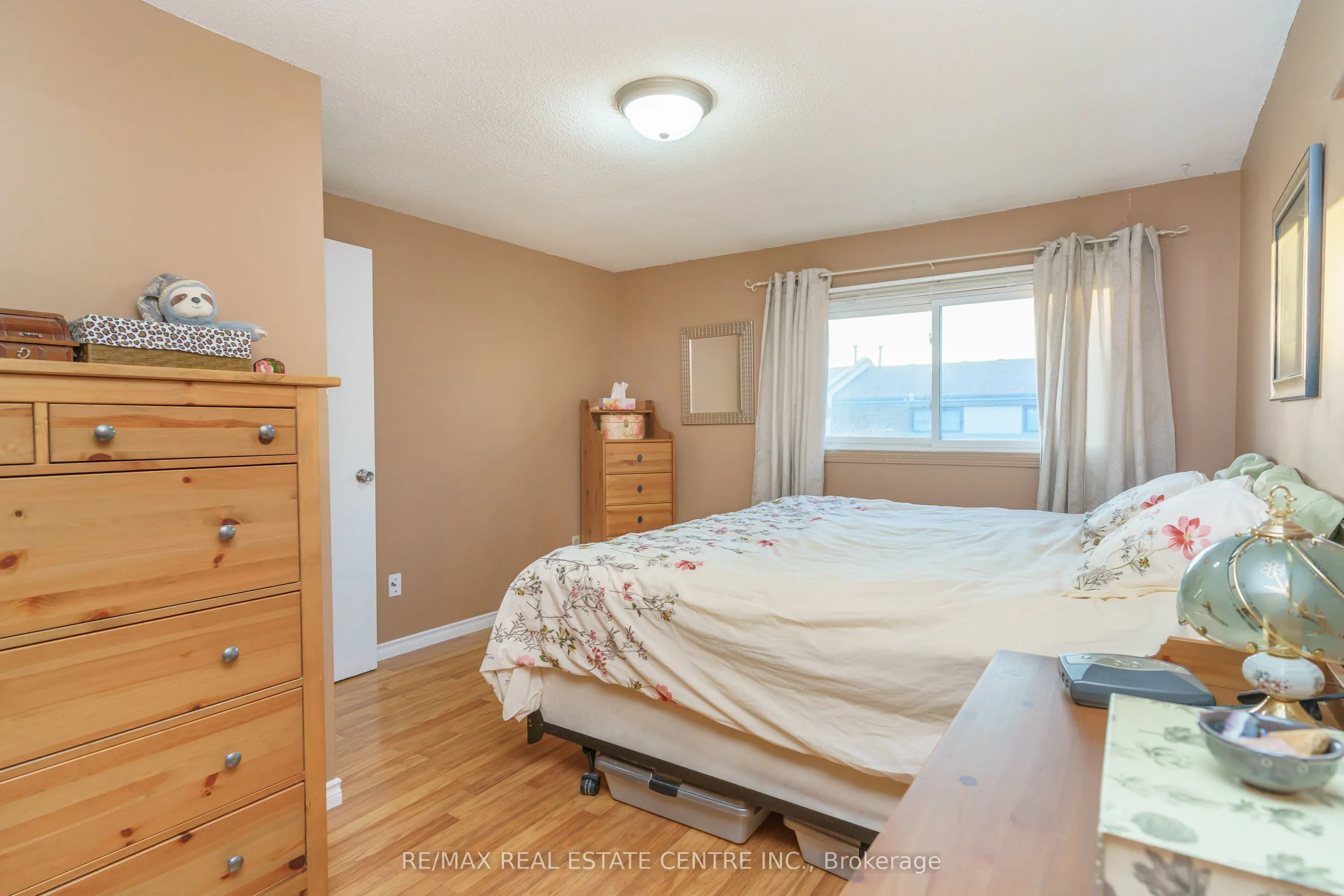 143 Ashton Crescent, #143