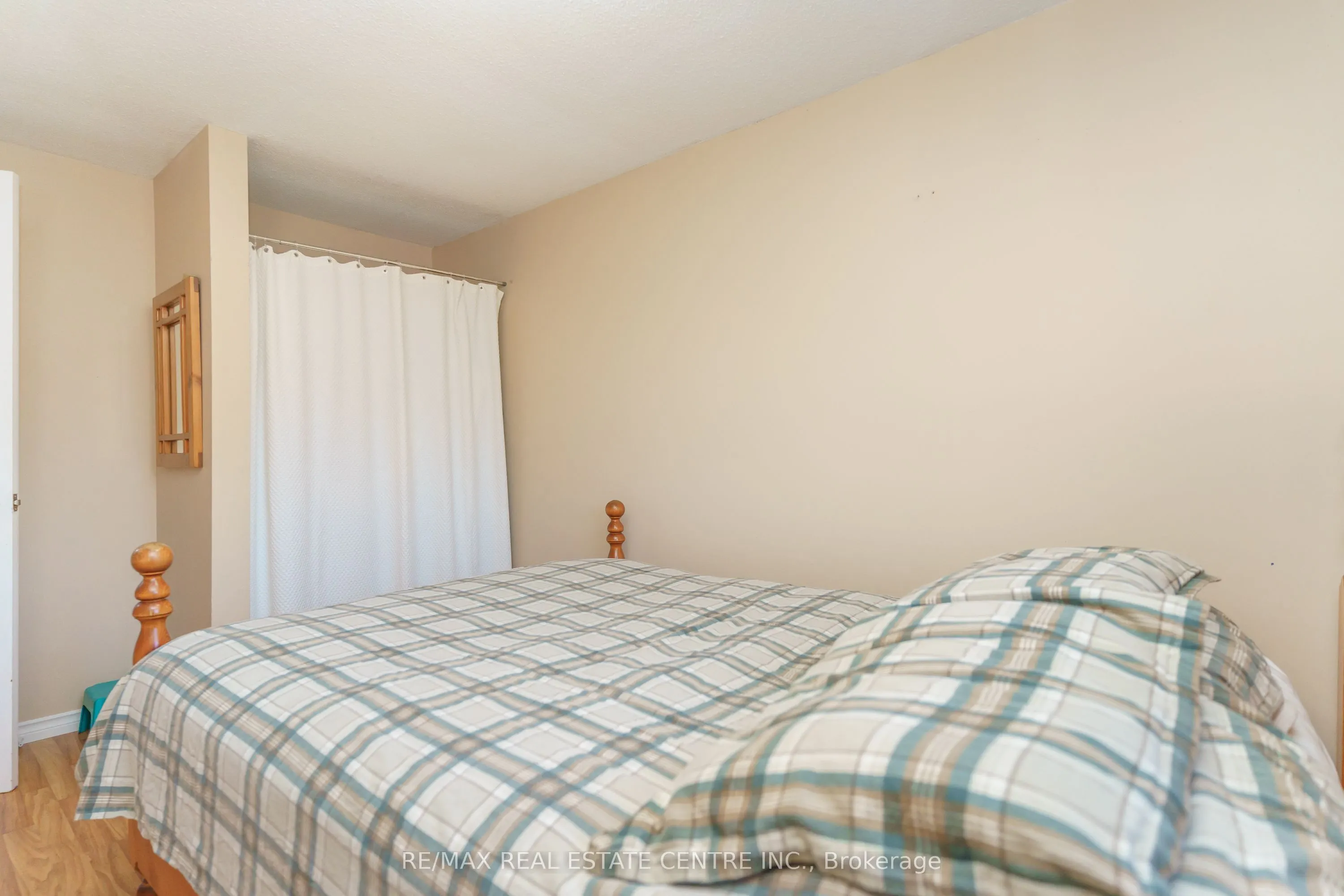 143 Ashton Crescent, #143