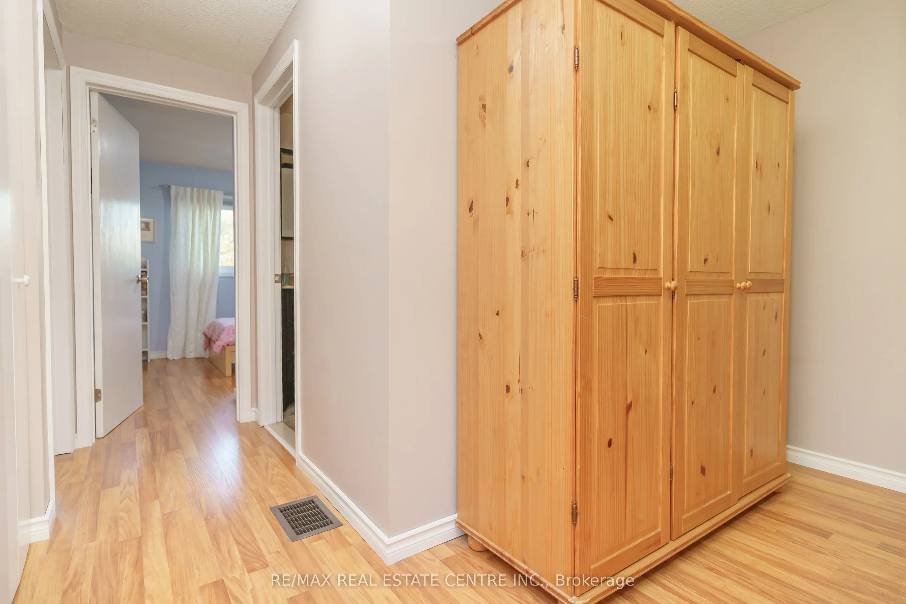 143 Ashton Crescent, #143