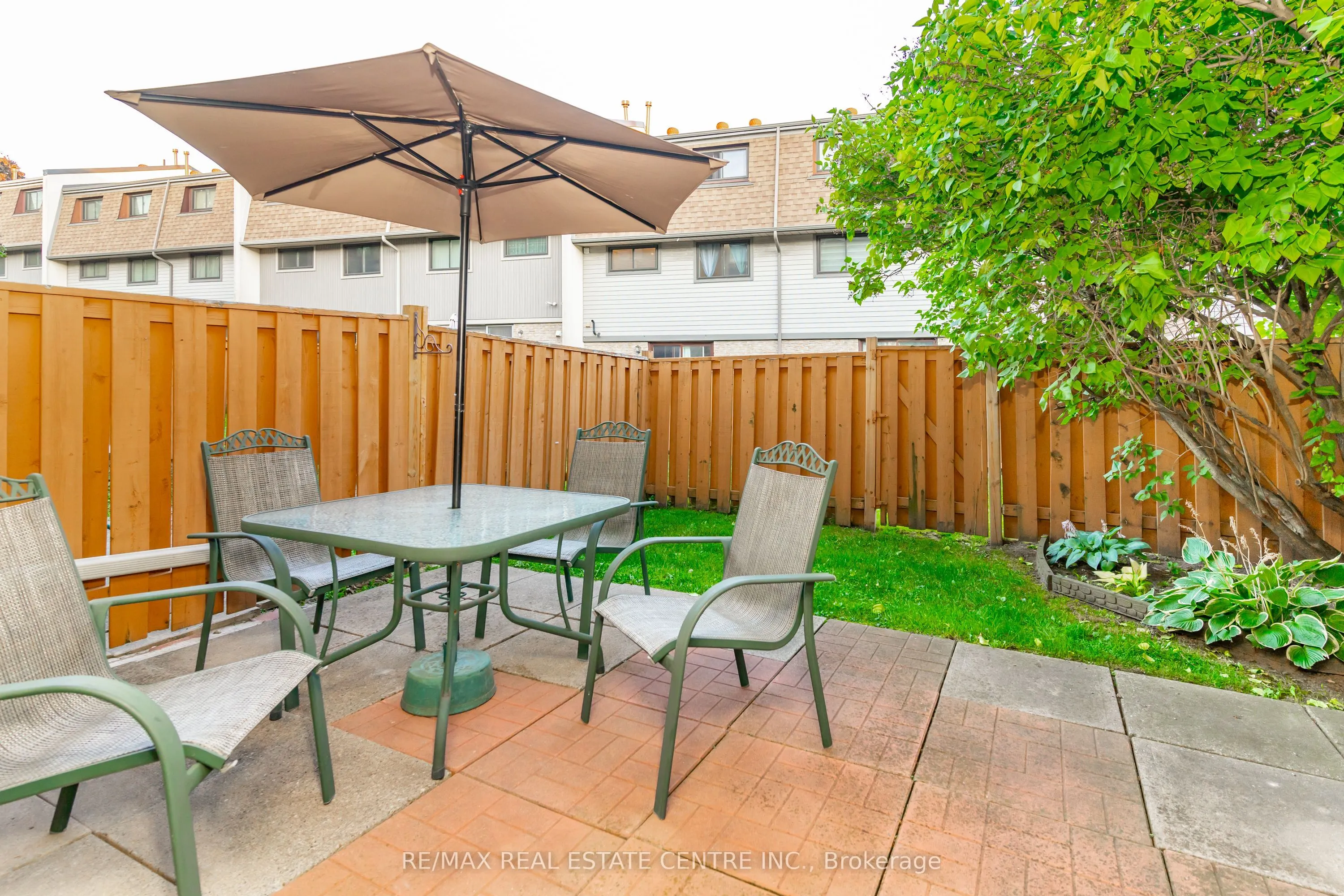 143 Ashton Crescent, #143