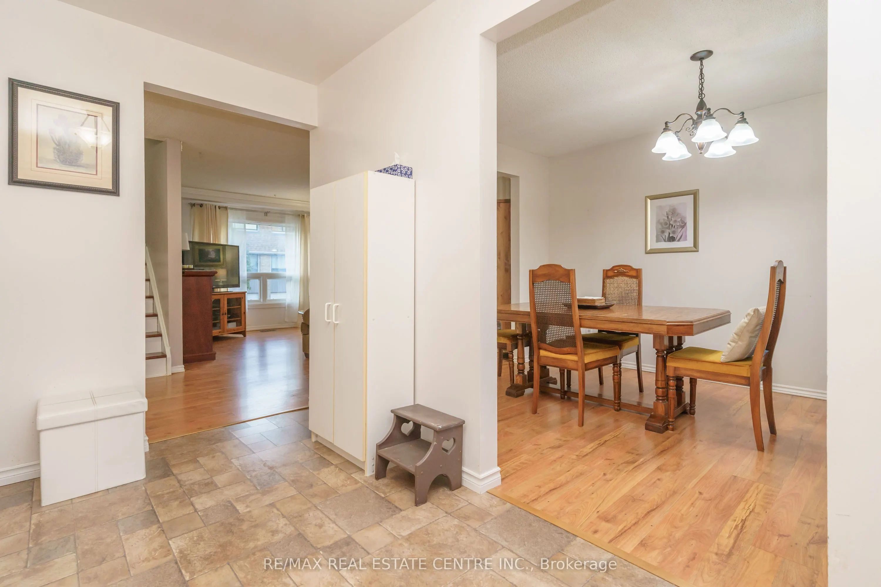 143 Ashton Crescent, #143