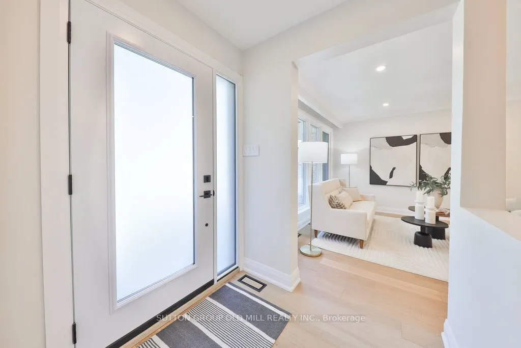 36 Laurelwood Crescent