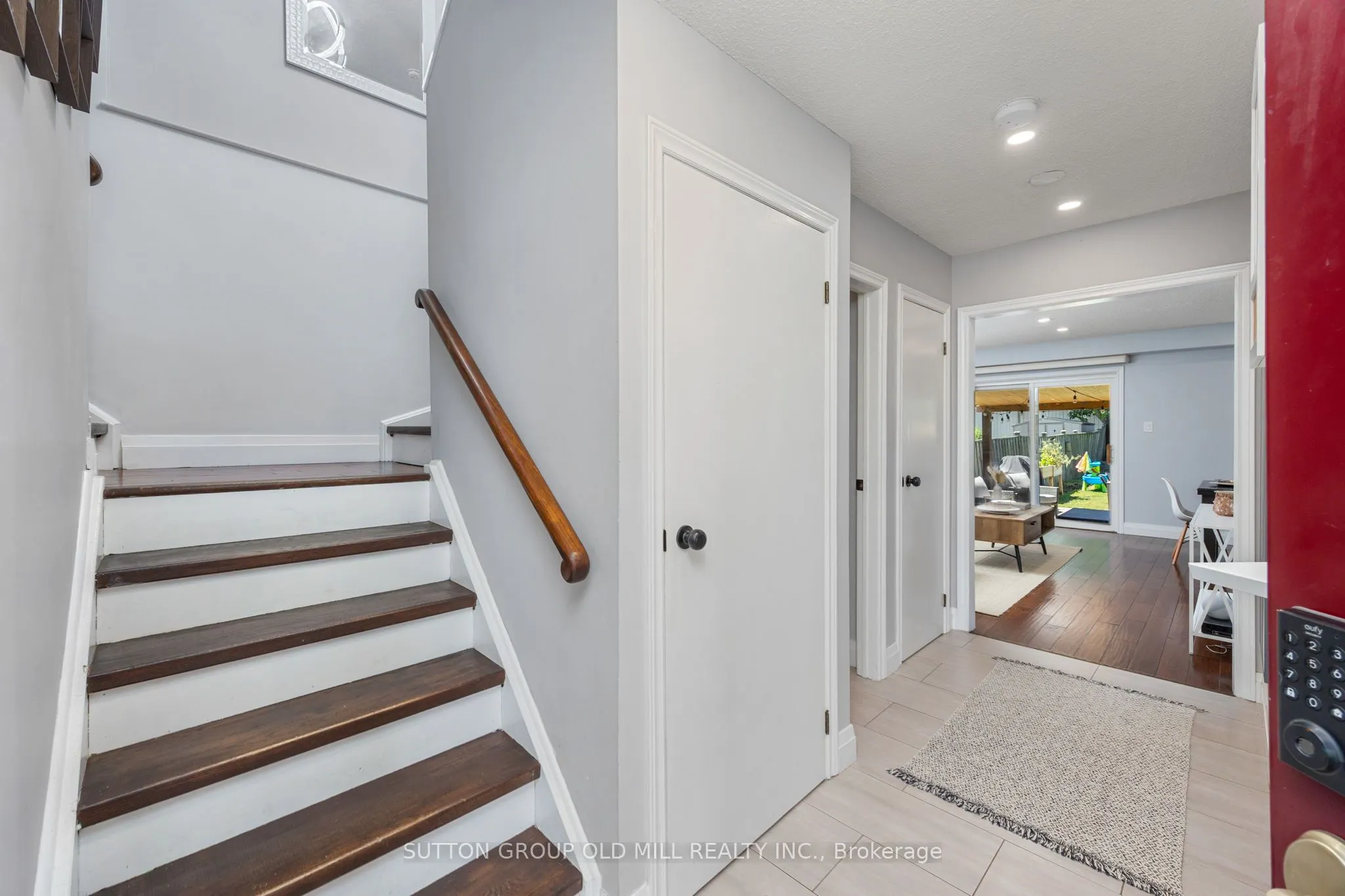 4336 Lee Drive