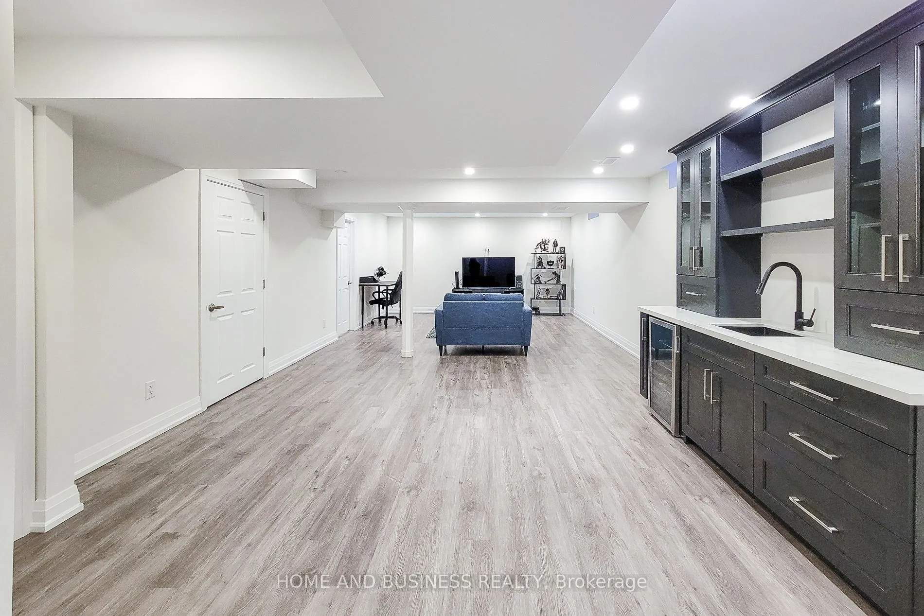 463 Grindstone Trail