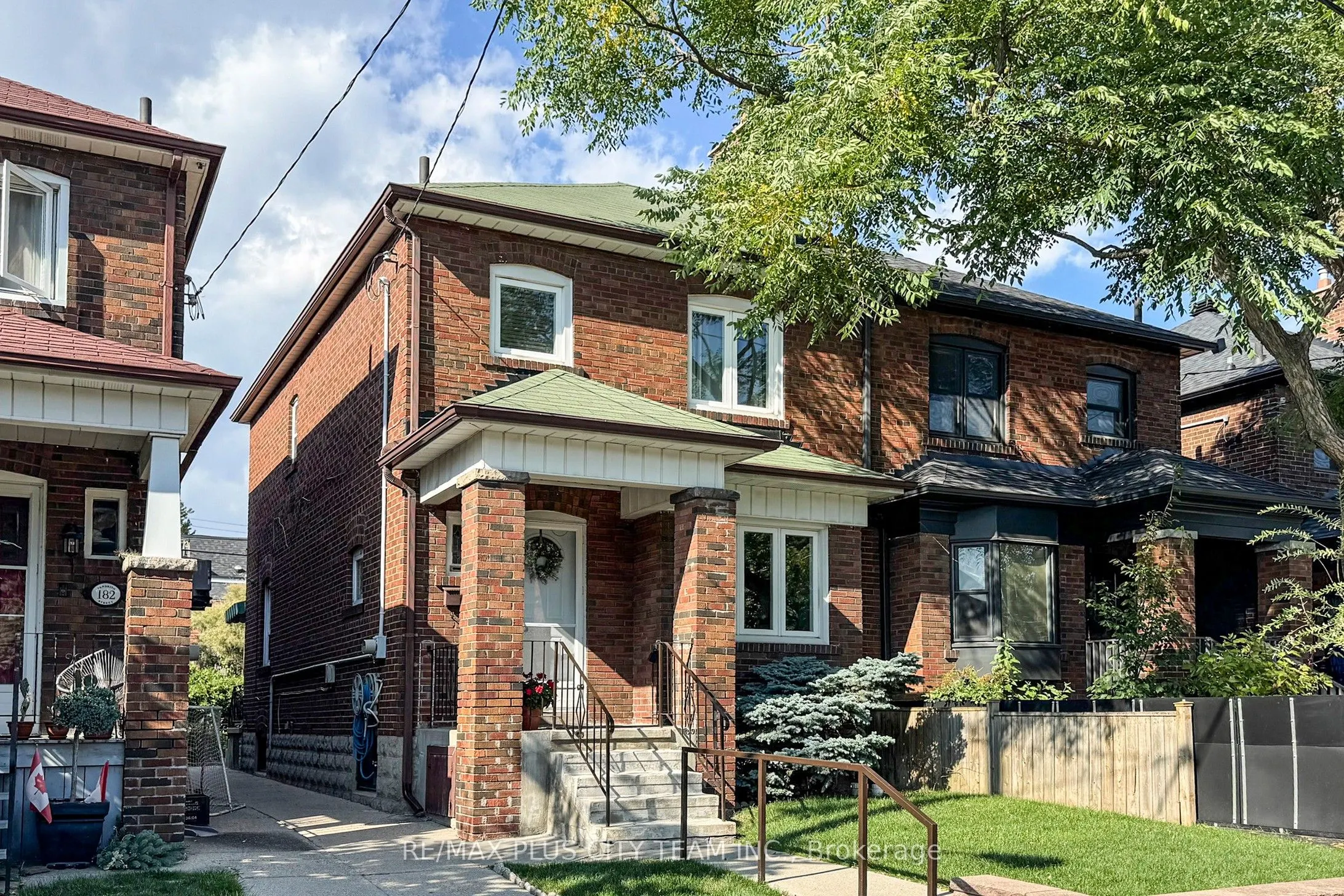 180 Pendrith Street