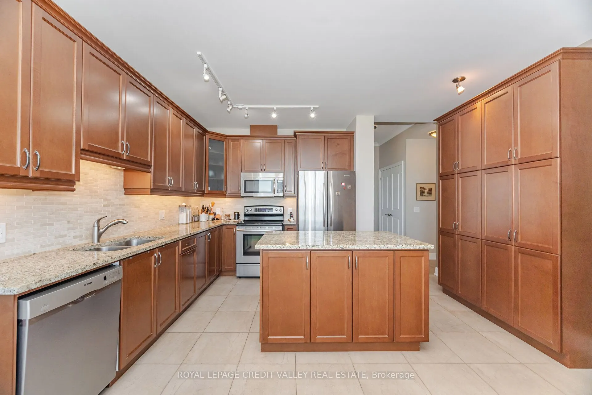 100 John Street, #2601