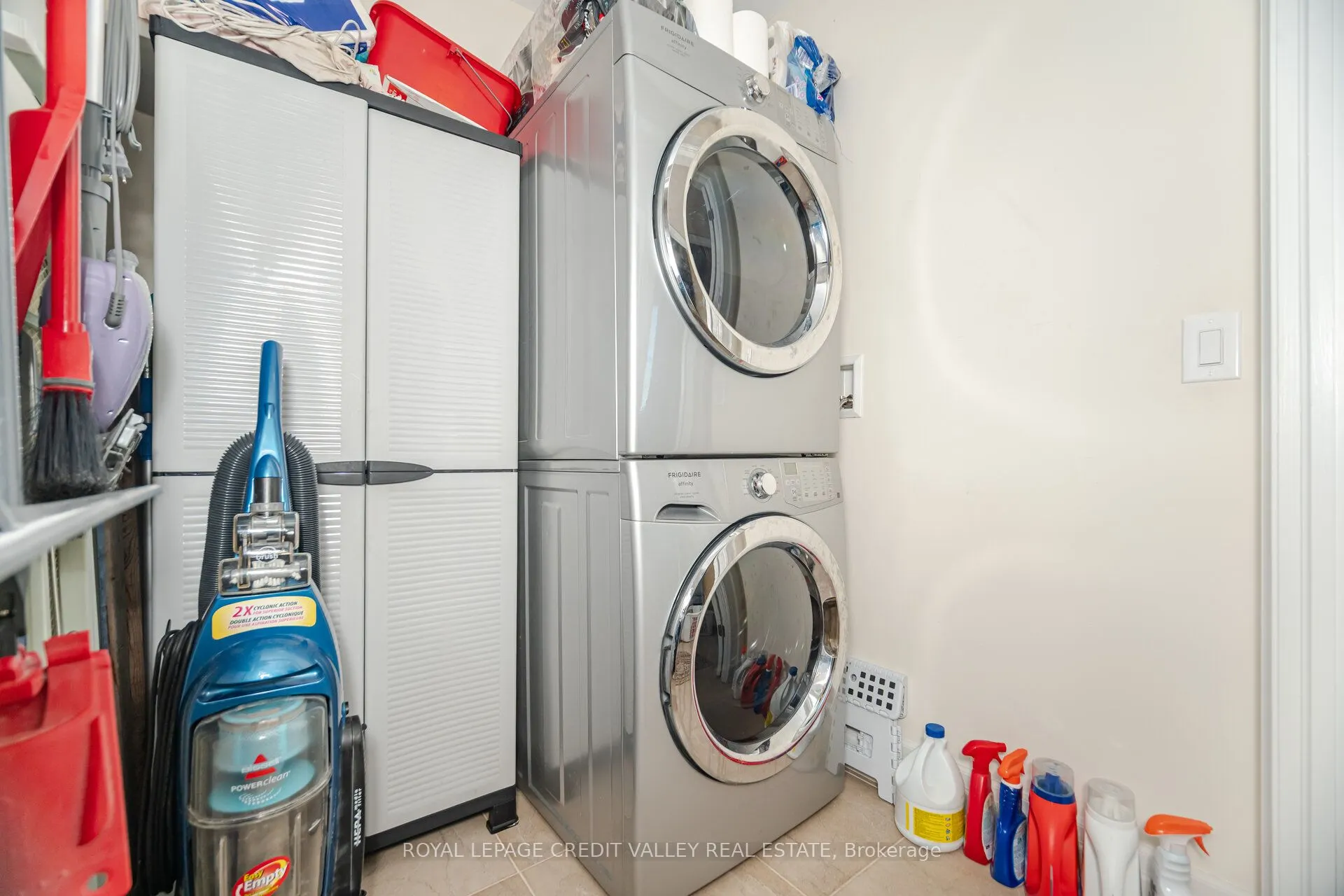 100 John Street, #2601