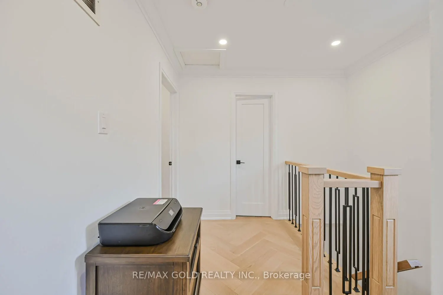 4 Silverstream Road