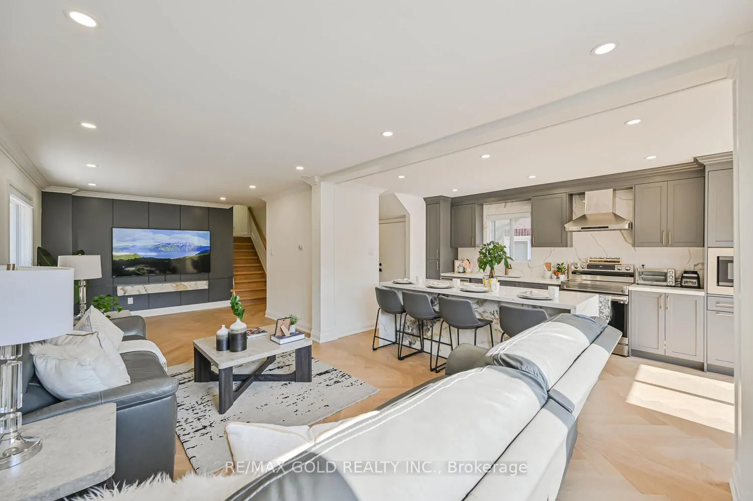 4 Silverstream Road
