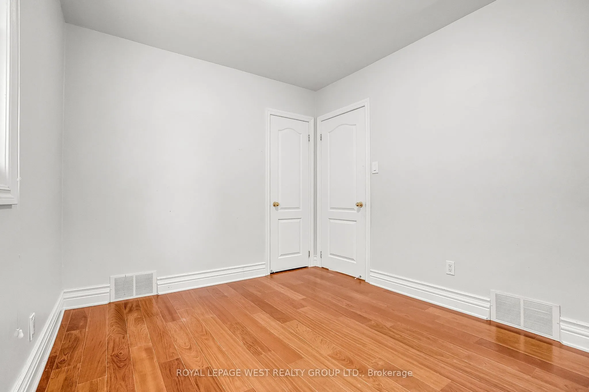 44 Westglen Crescent