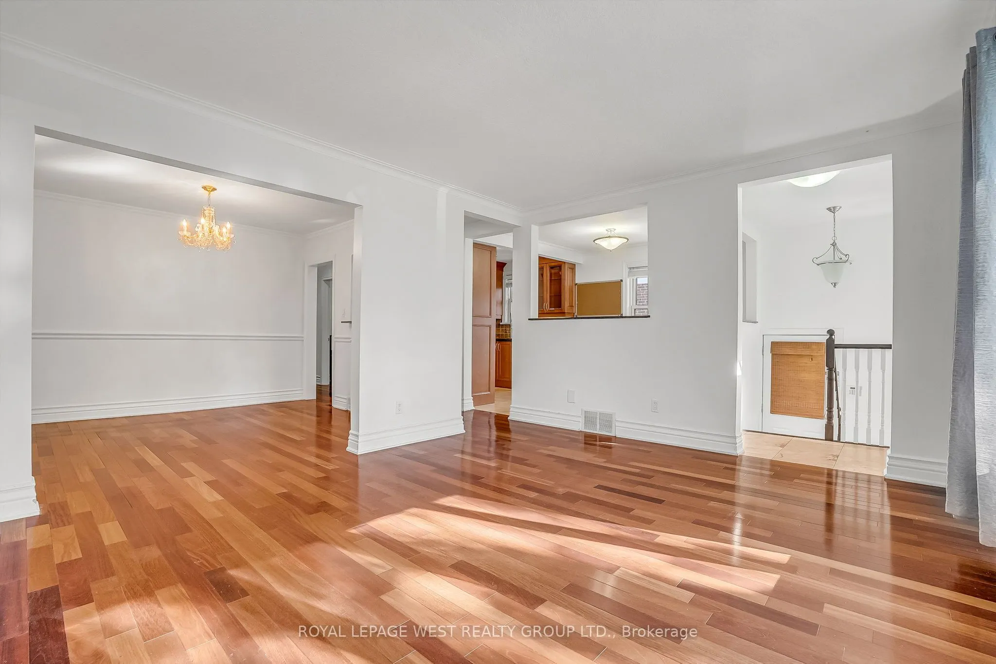 44 Westglen Crescent