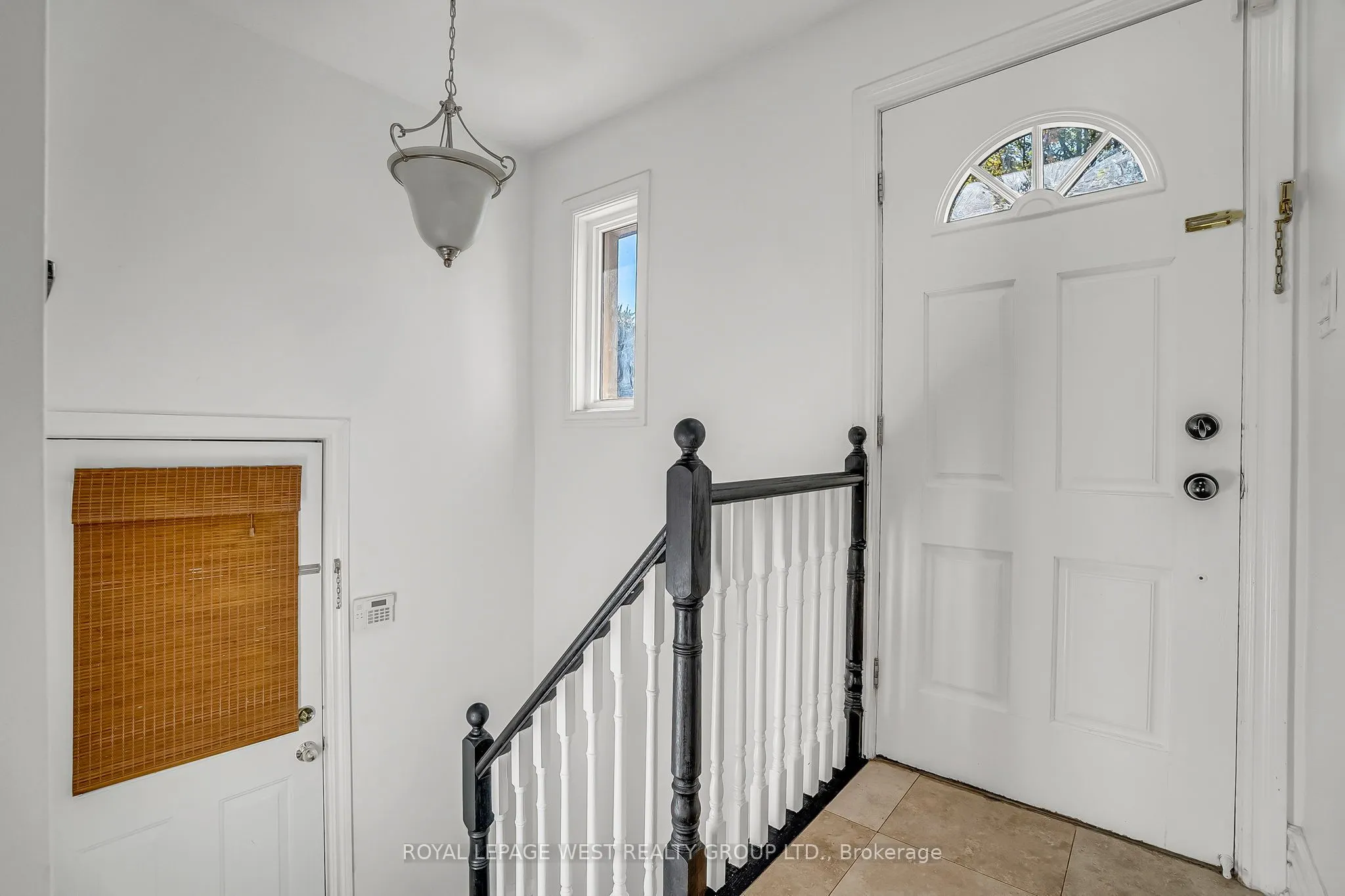 44 Westglen Crescent