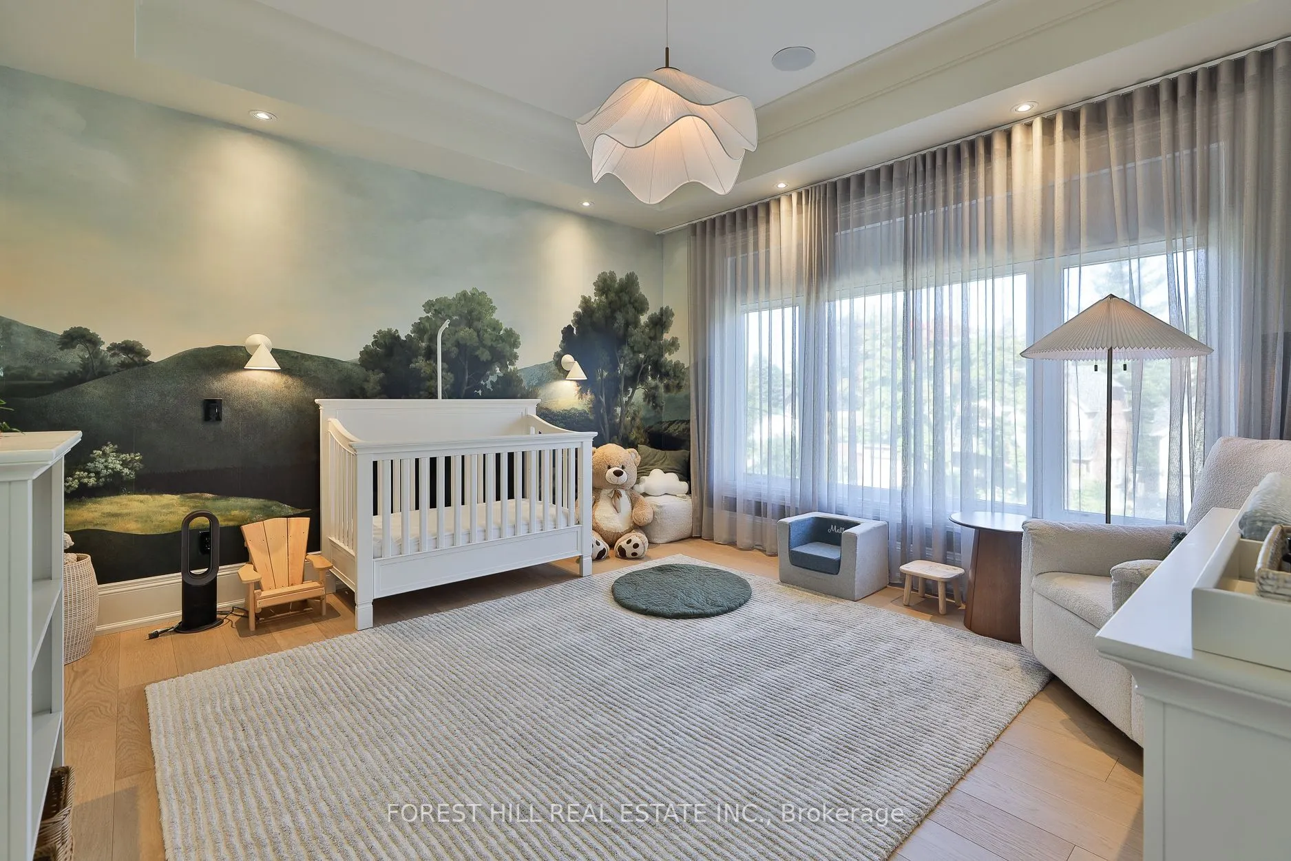 84 Botfield Avenue