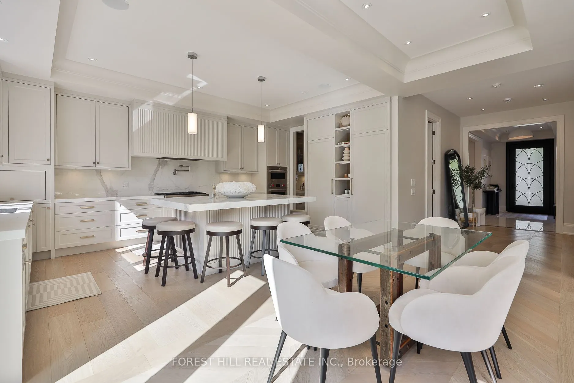84 Botfield Avenue