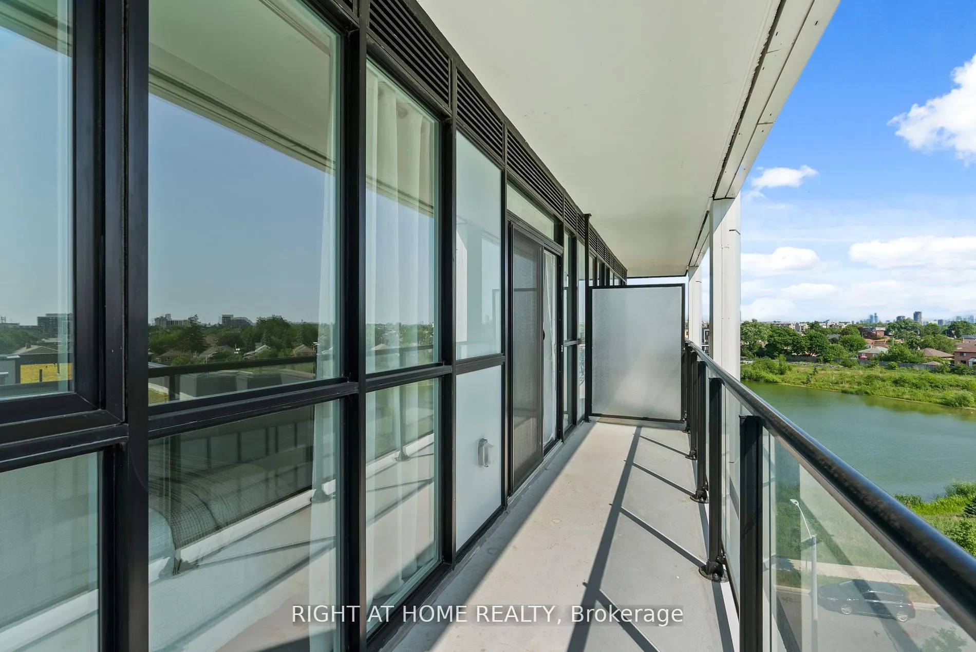 60 George Butchart Drive, #509