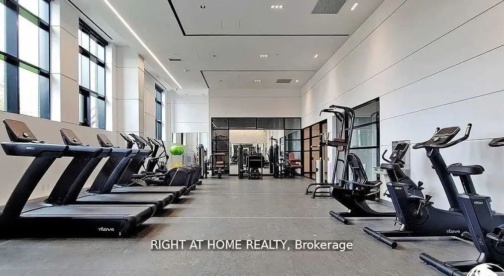 60 George Butchart Drive, #509