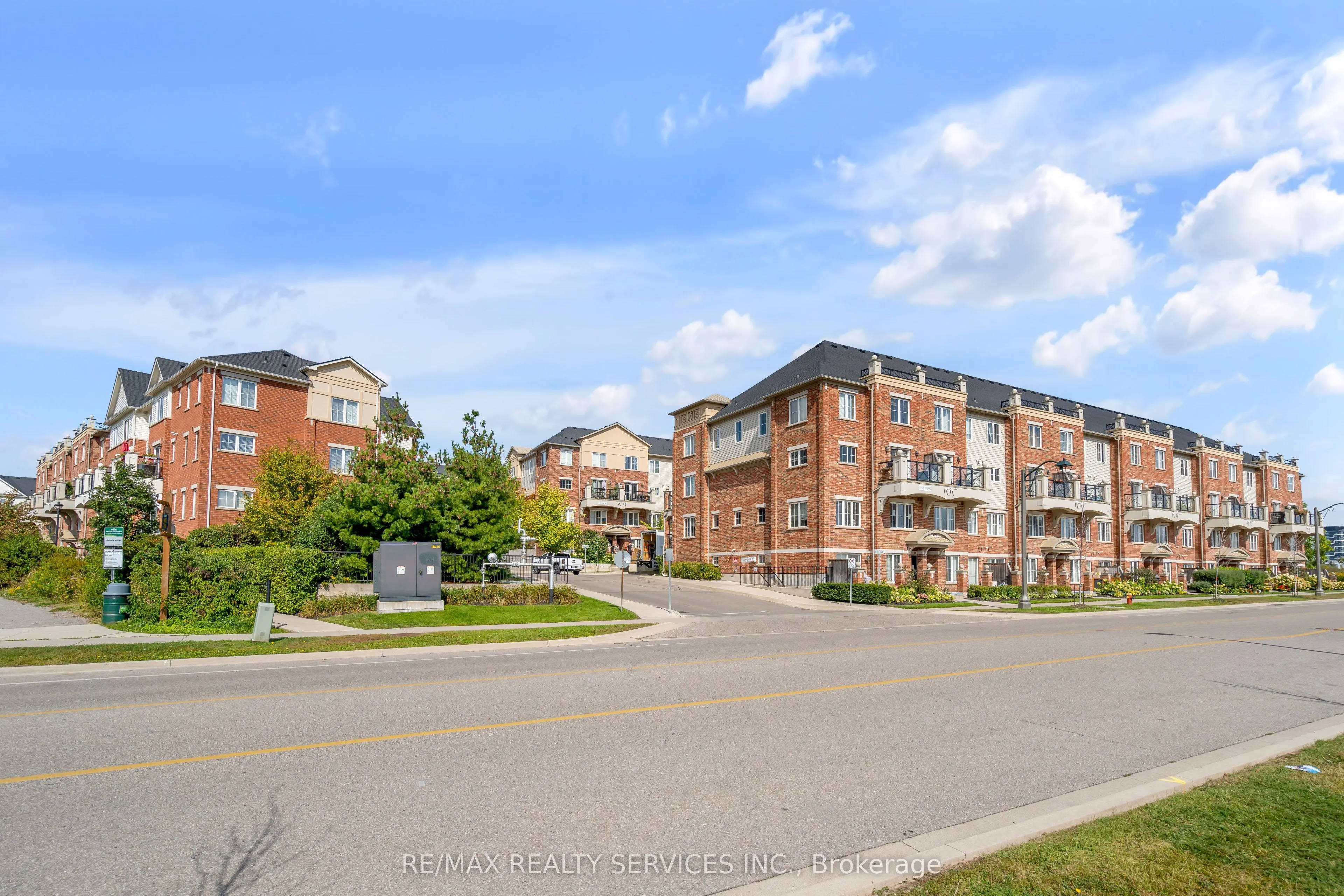 43 Hays Boulevard, #3