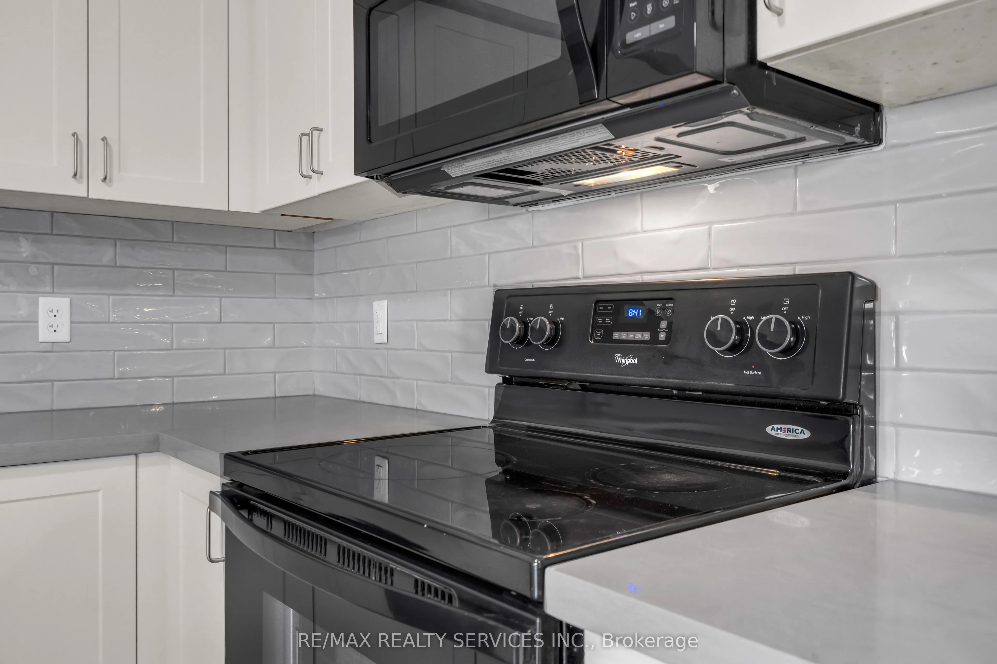 43 Hays Boulevard, #3
