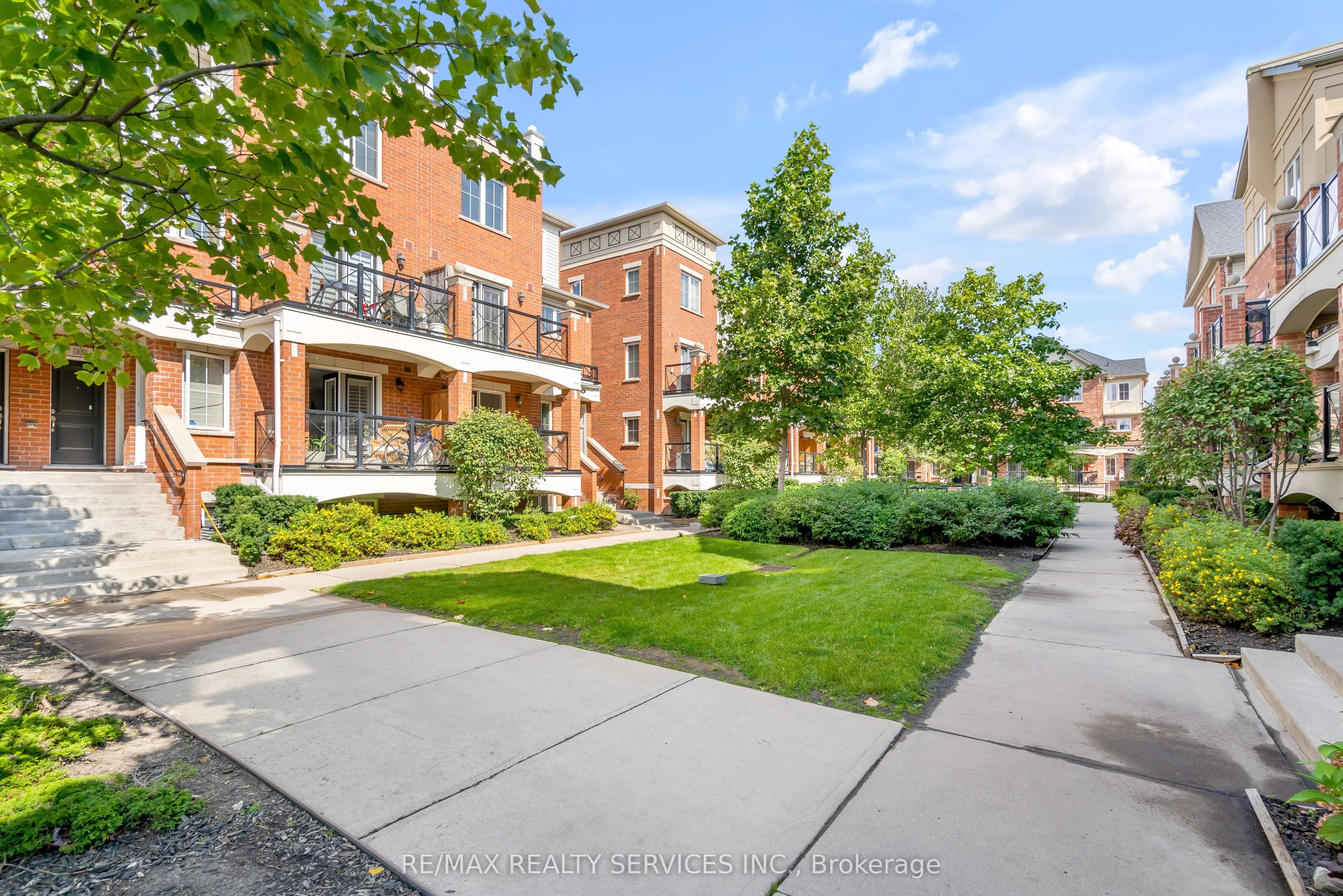43 Hays Boulevard, #3