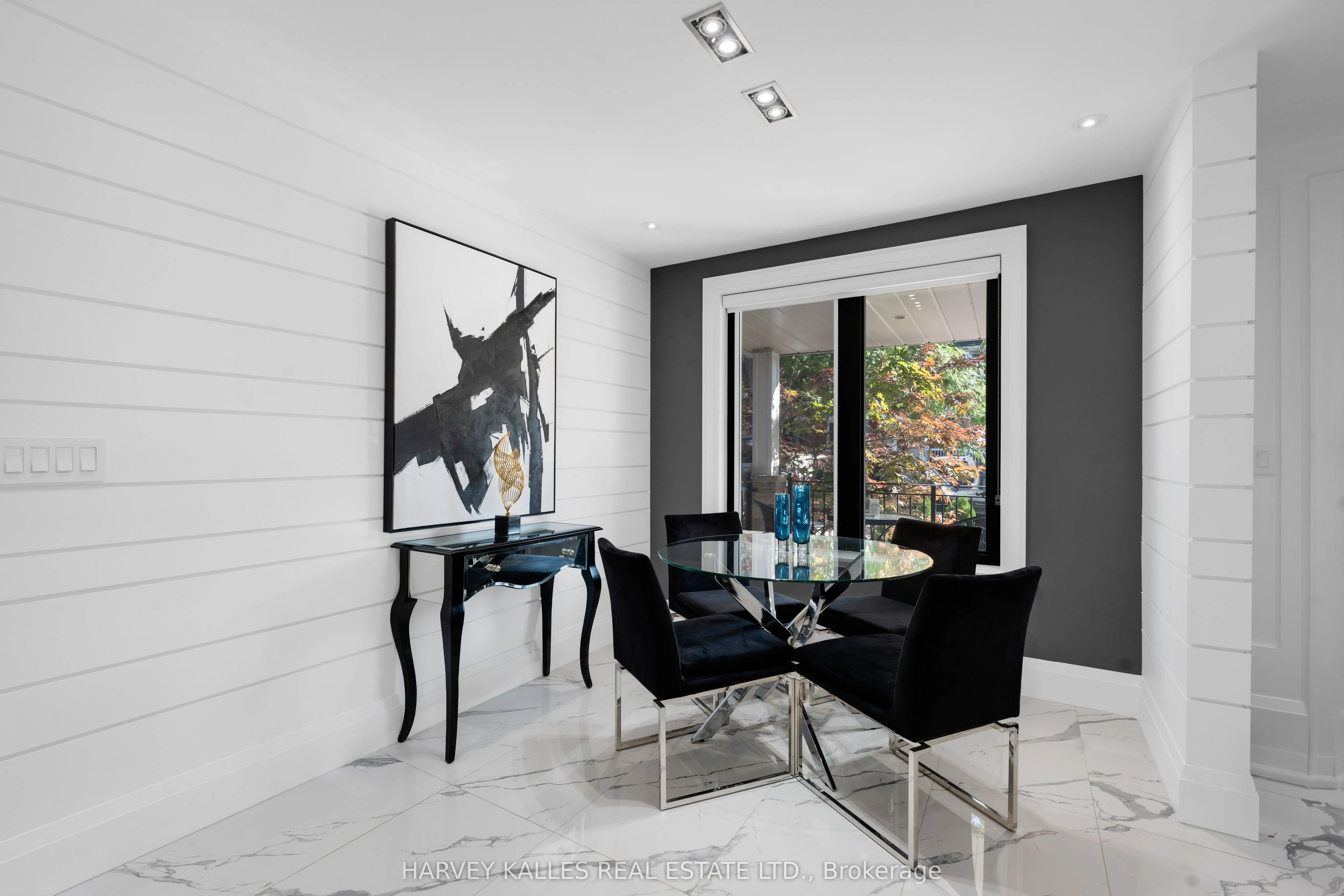 58 Carrick Avenue, #Upper