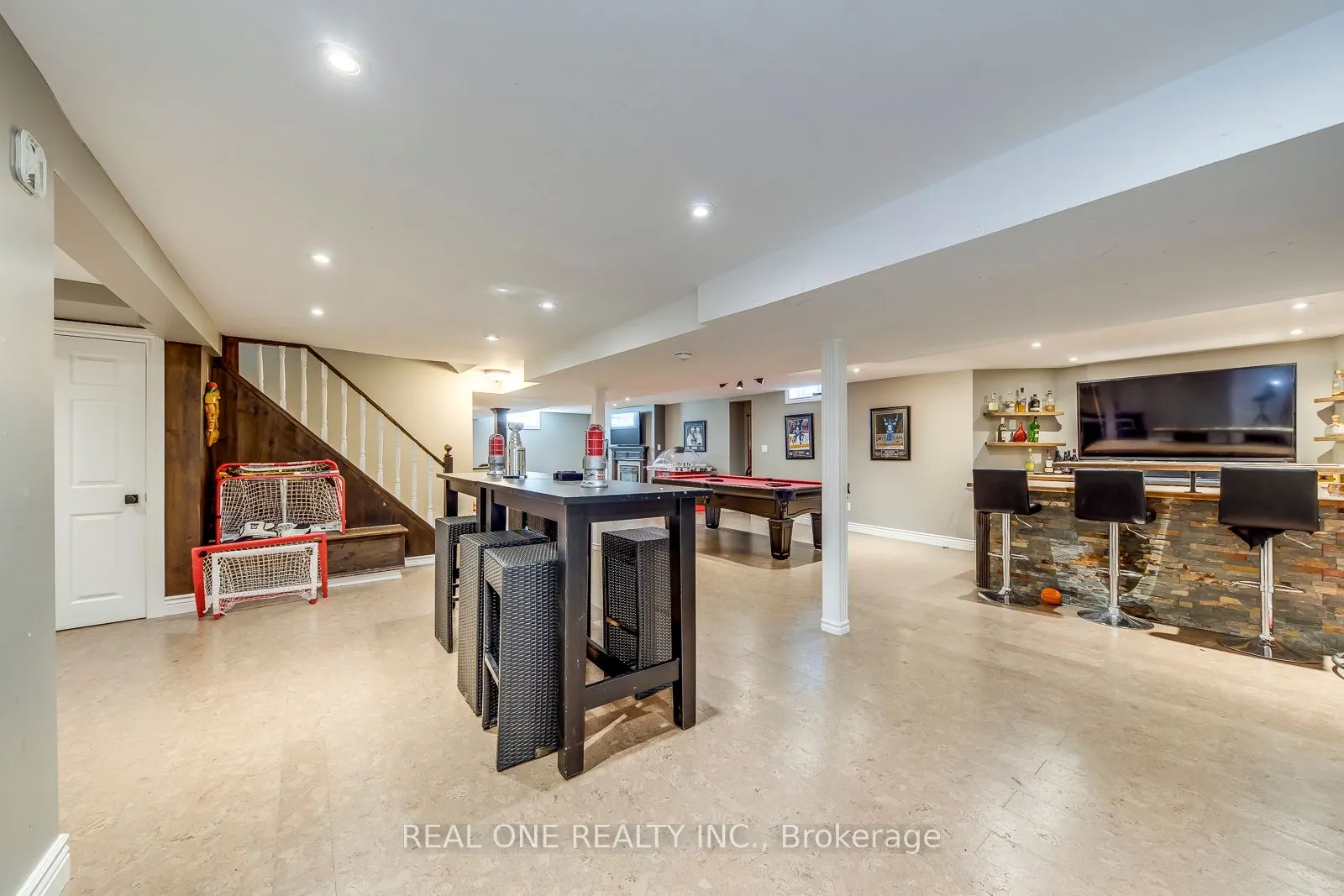 1340 Greeneagle Drive