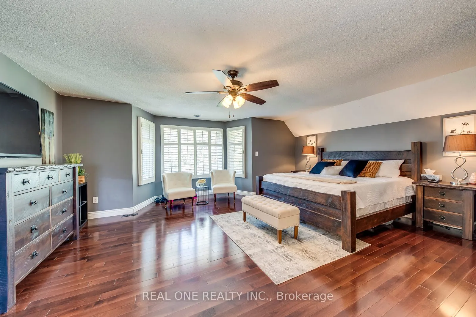 1340 Greeneagle Drive