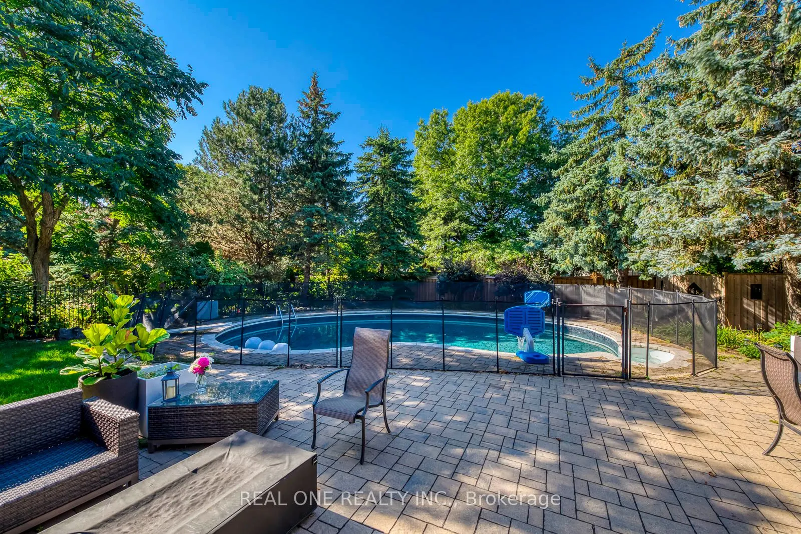 1340 Greeneagle Drive