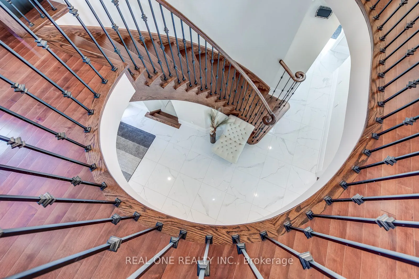 1340 Greeneagle Drive
