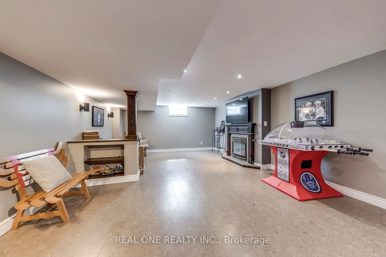 1340 Greeneagle Drive