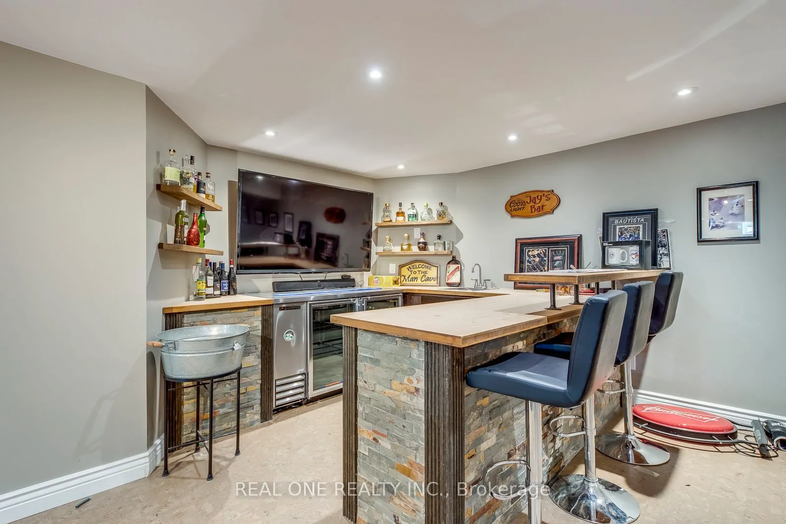 1340 Greeneagle Drive