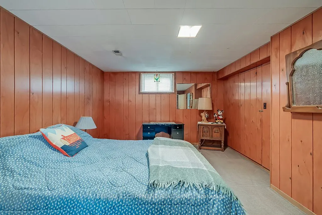 327 Strathcona Drive