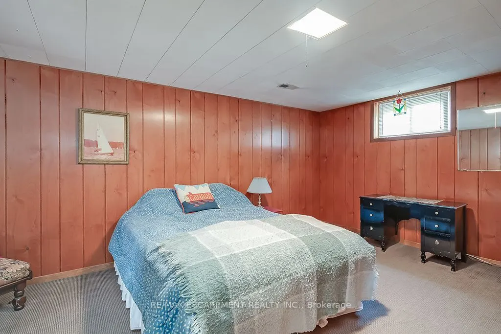 327 Strathcona Drive