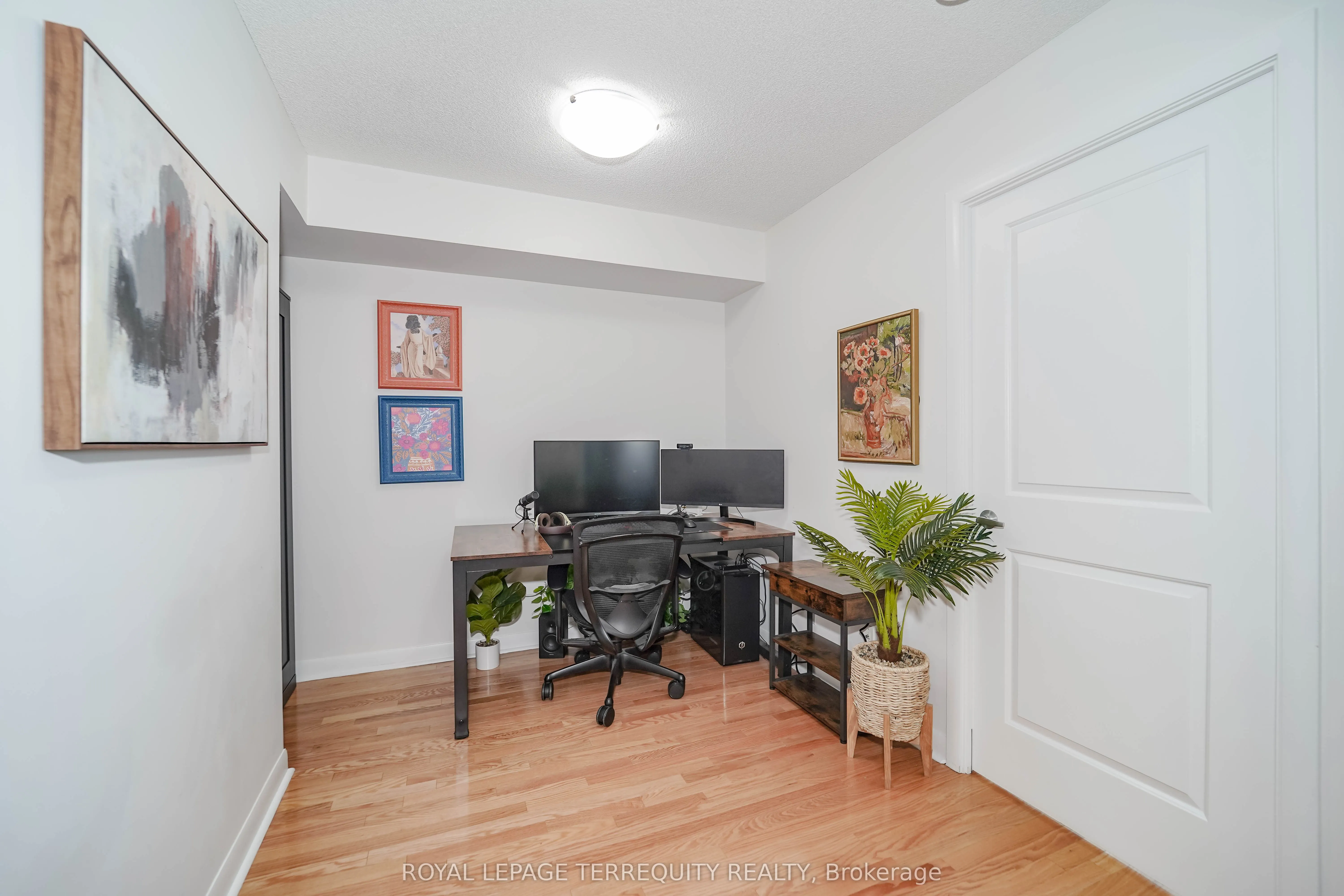 235 Sherway Gardens Road, #2209