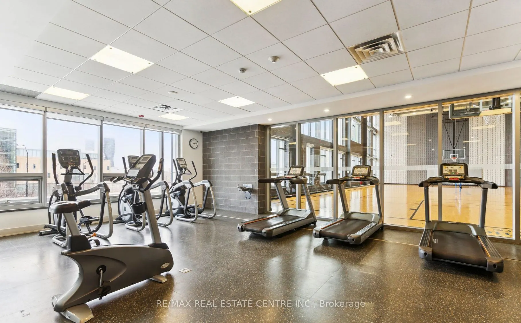 365 Prince Of Wales Drive, #1006