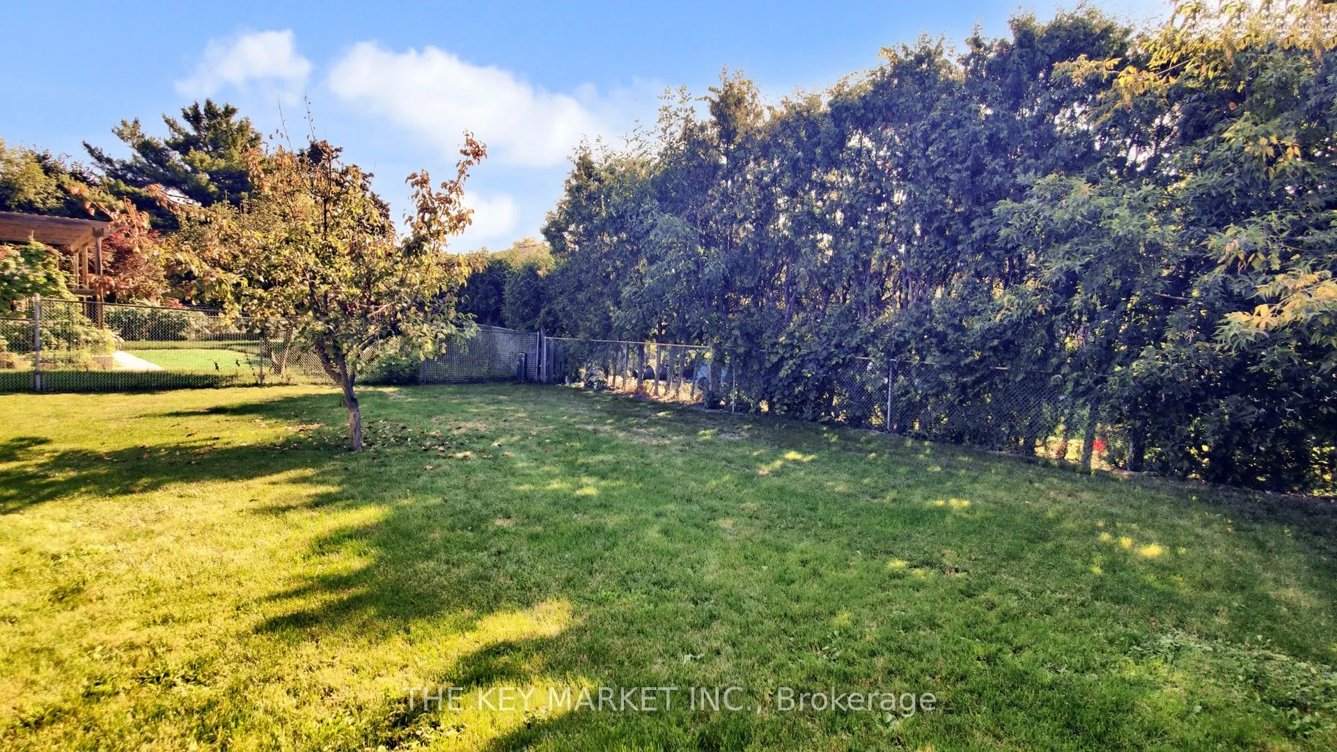 1277 Tyneburn Crescent