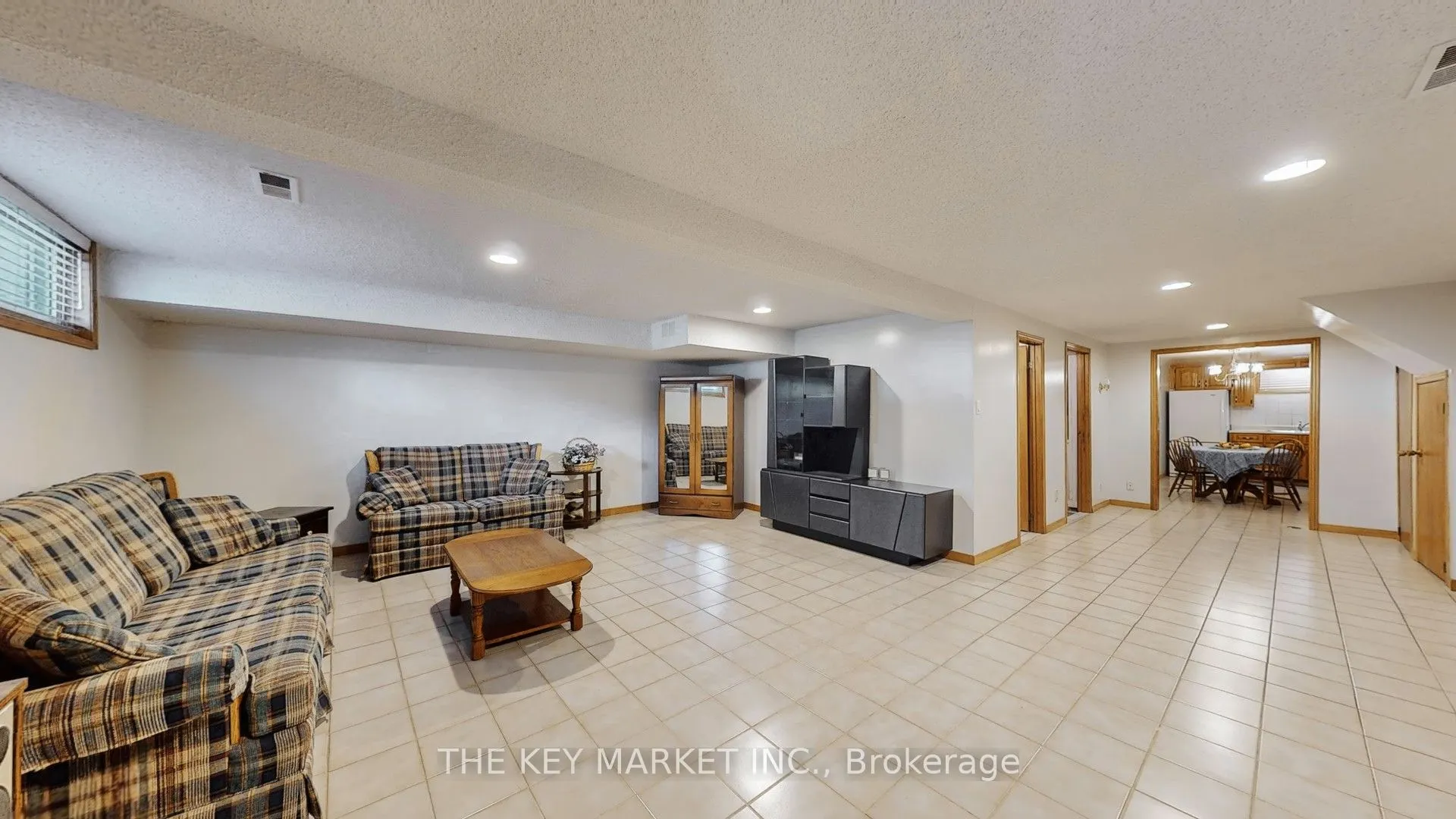 1277 Tyneburn Crescent