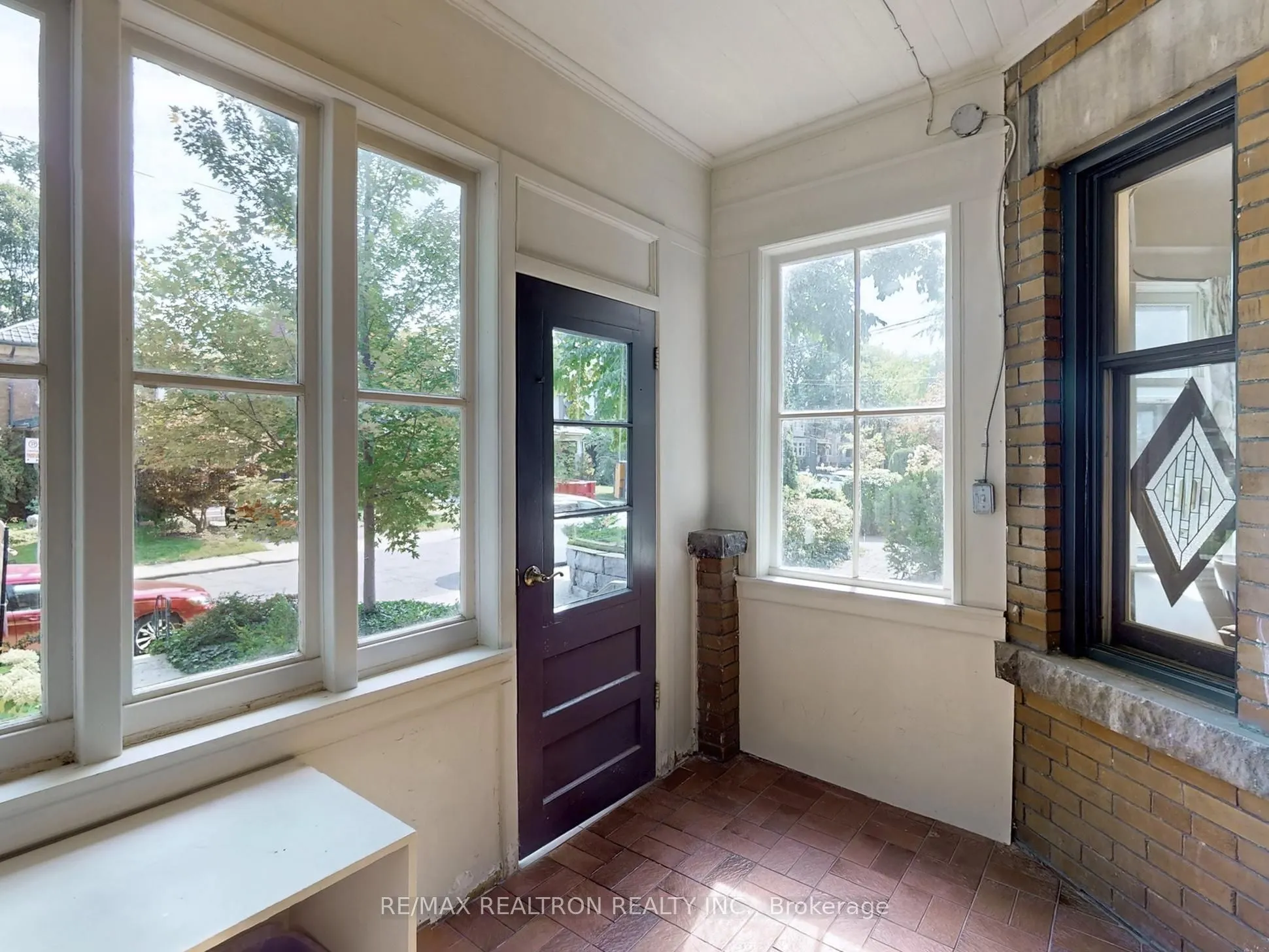 76 Westmount Avenue