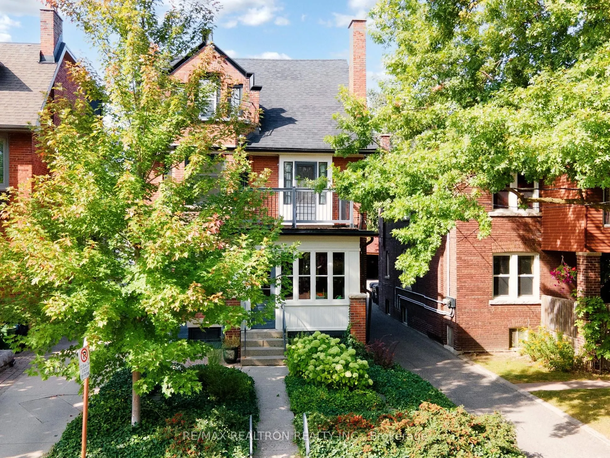 76 Westmount Avenue