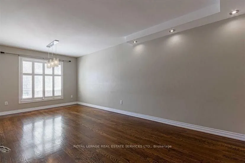 2220 Ridge Landing