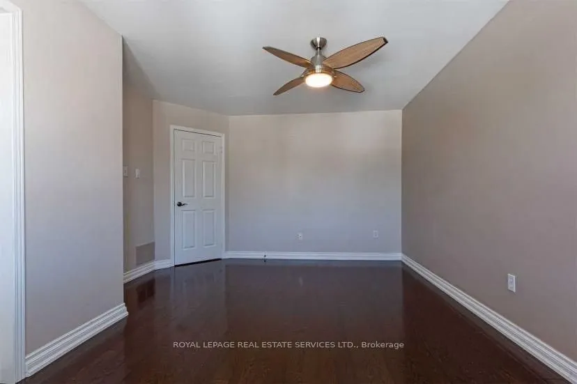 2220 Ridge Landing