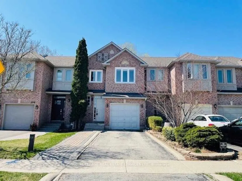 2220 Ridge Landing